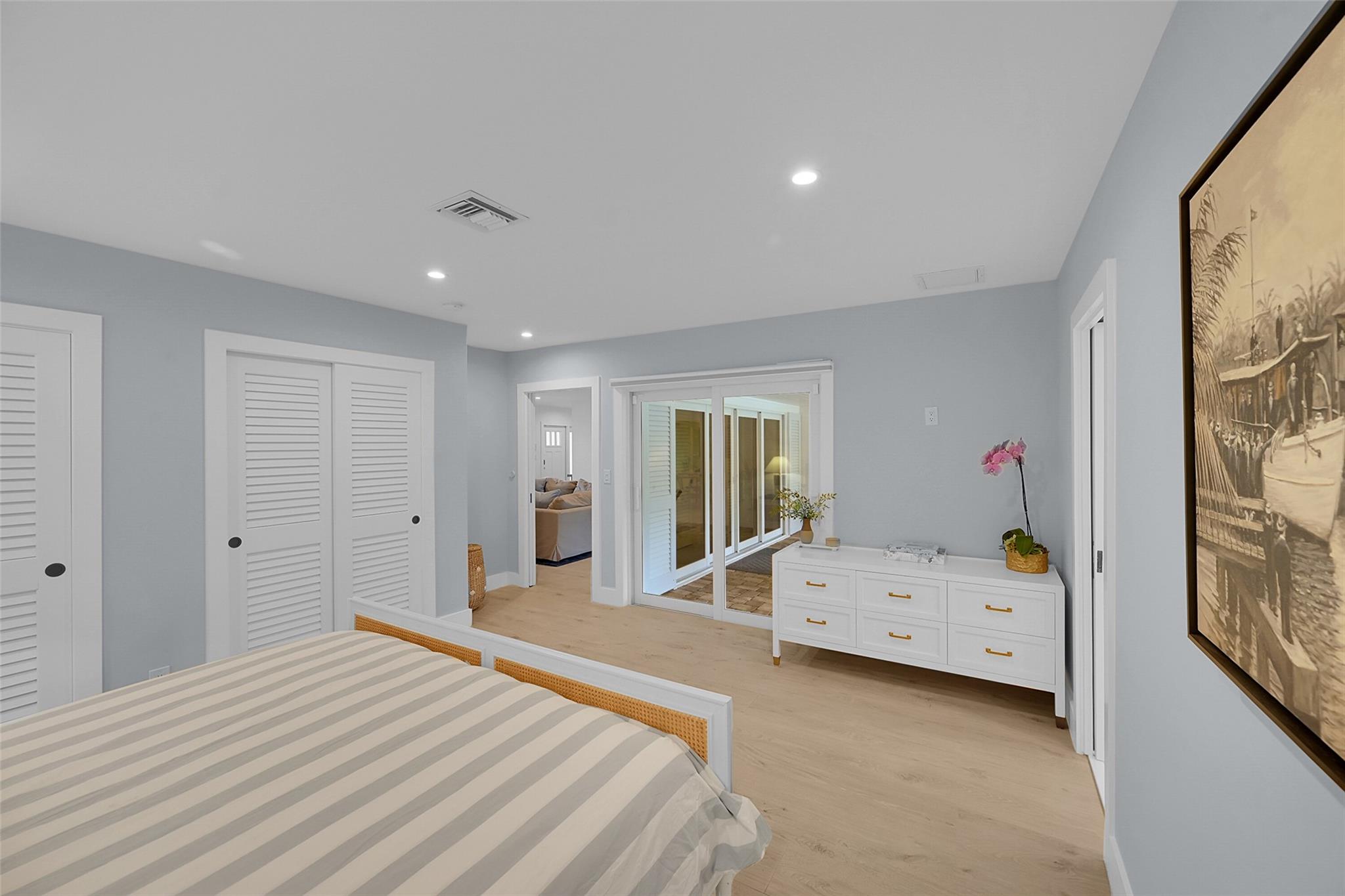 Place Au Soliel - Residential