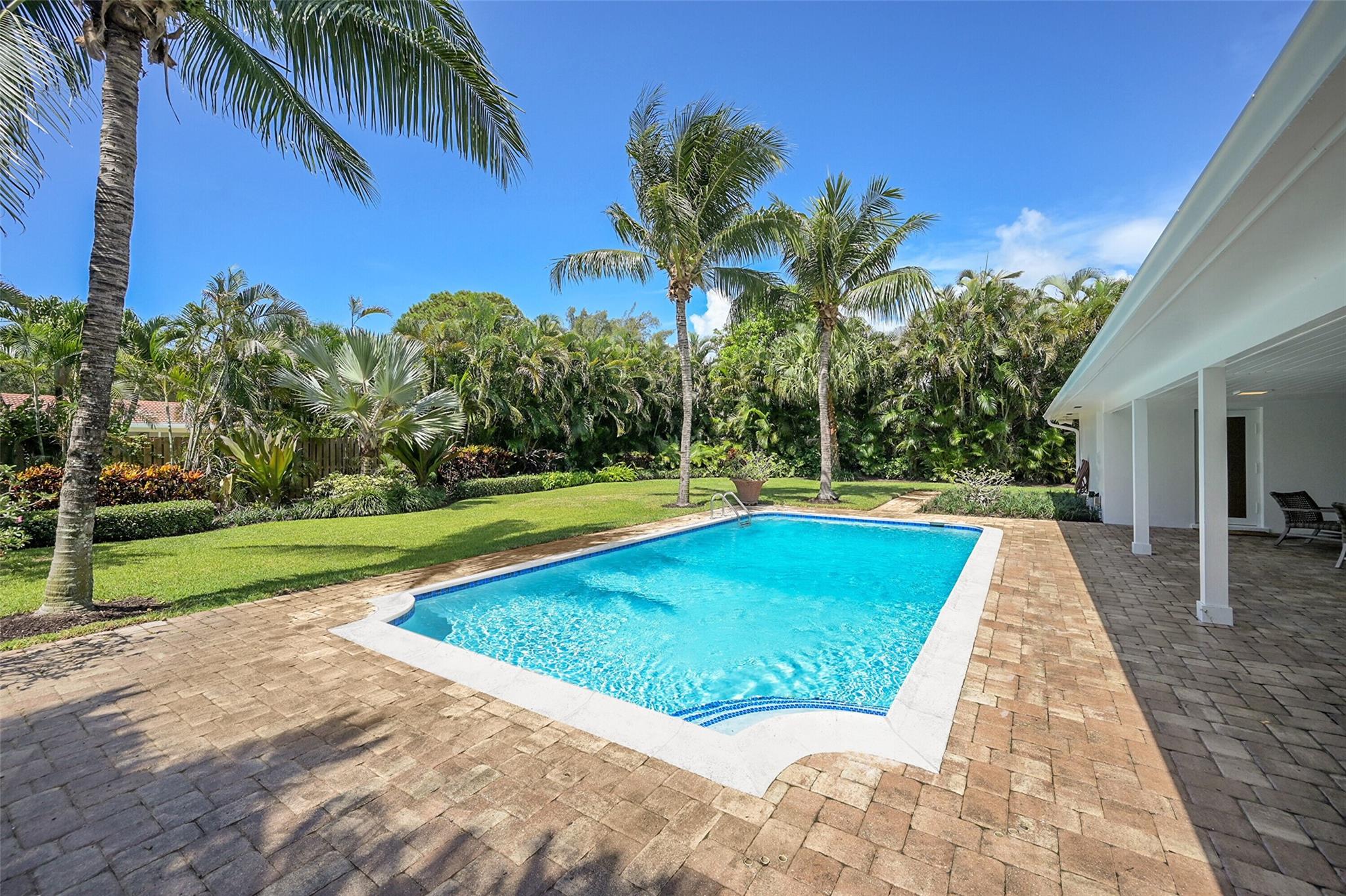 Place Au Soliel - Residential