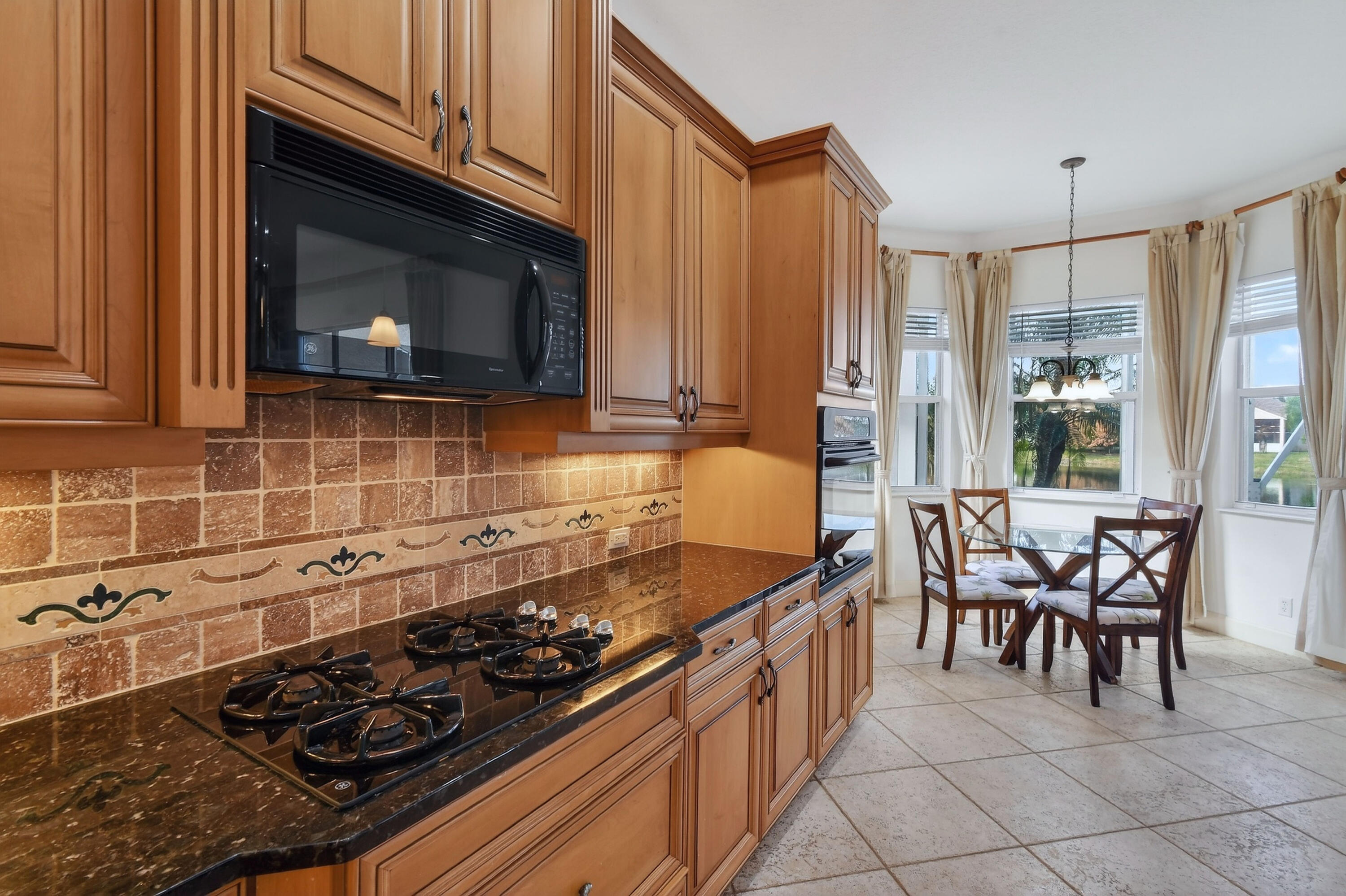 MAGNOLIA LAKES PHASE 1 ST LUCIE WEST NO 151 - Residential