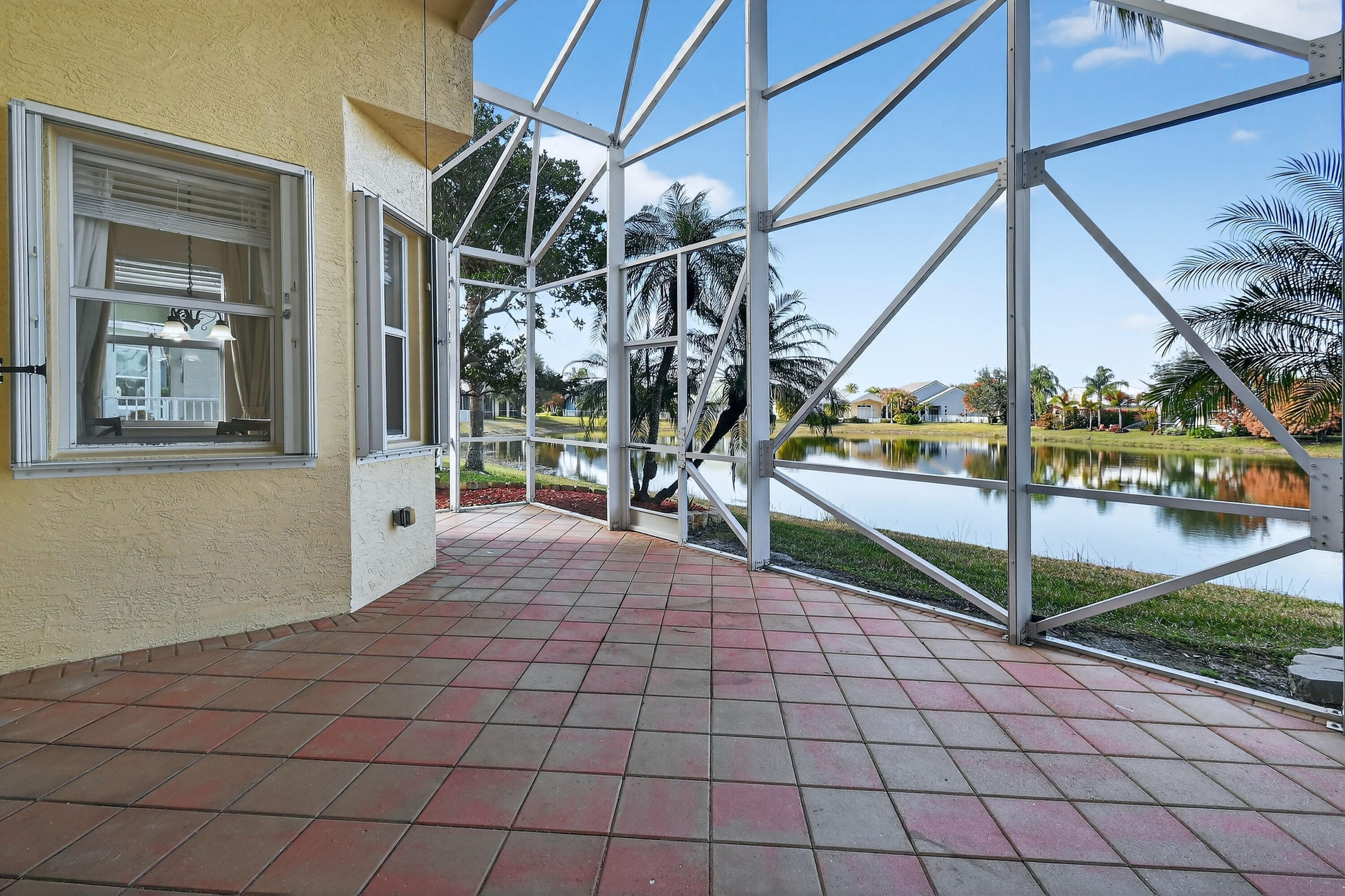 MAGNOLIA LAKES PHASE 1 ST LUCIE WEST NO 151 - Residential