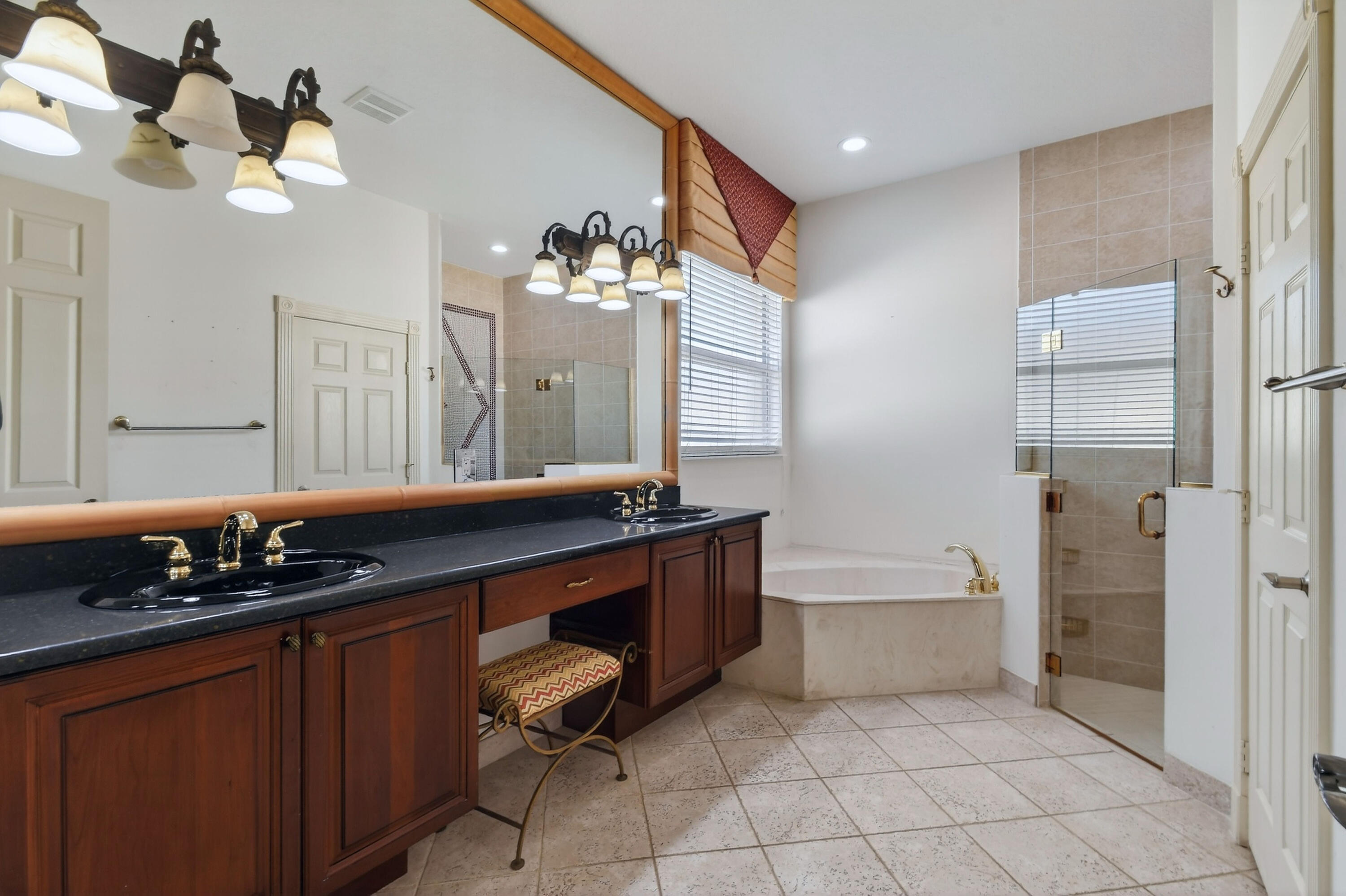 MAGNOLIA LAKES PHASE 1 ST LUCIE WEST NO 151 - Residential