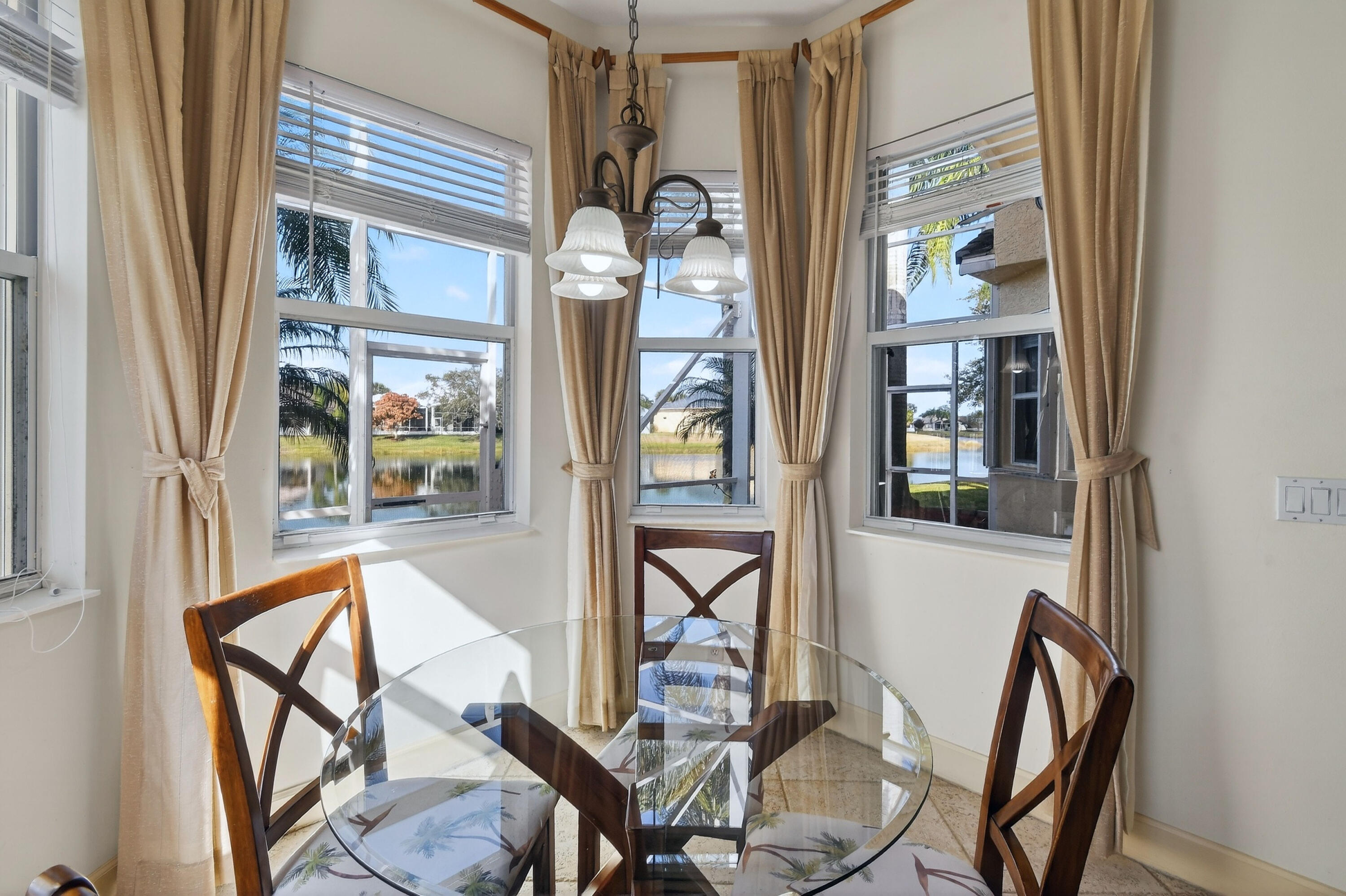 MAGNOLIA LAKES PHASE 1 ST LUCIE WEST NO 151 - Residential