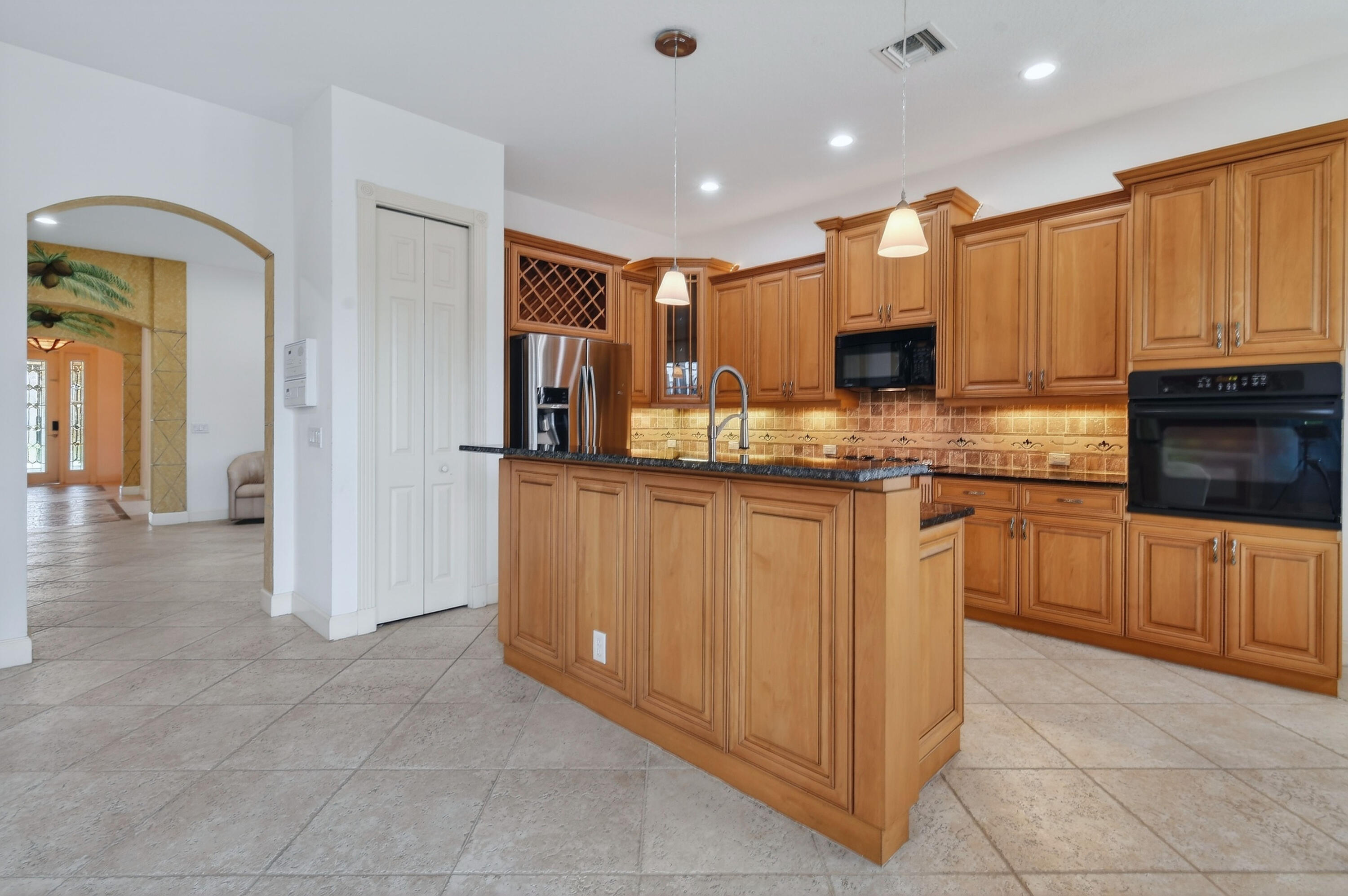 MAGNOLIA LAKES PHASE 1 ST LUCIE WEST NO 151 - Residential