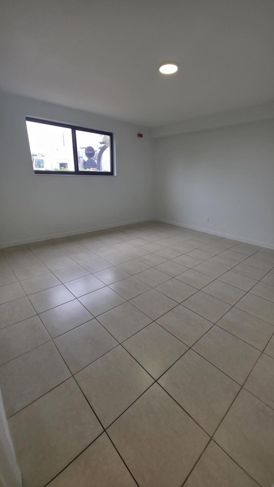 MIAMI GARDENS ESTATES SEC 2 - Residential Lease