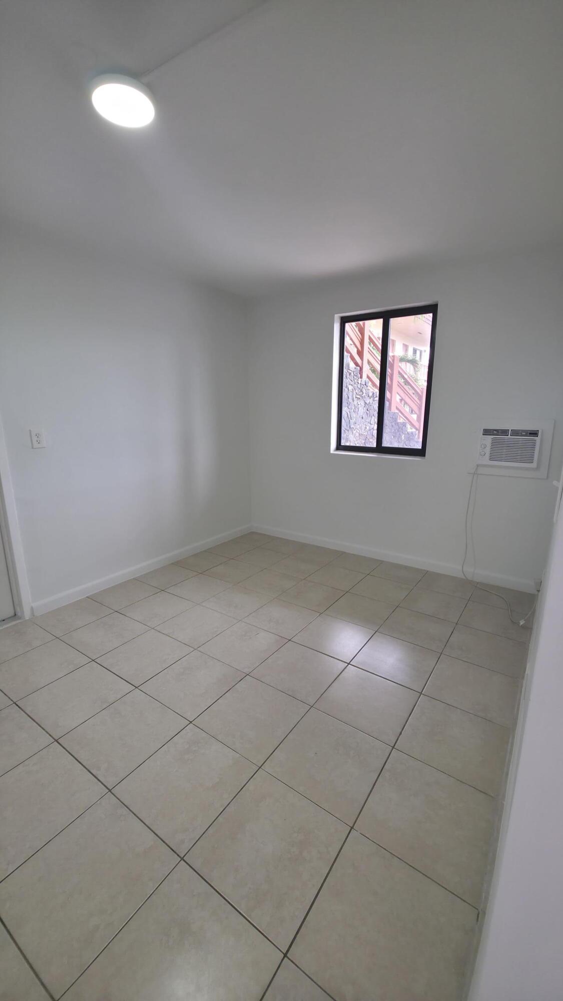 MIAMI GARDENS ESTATES SEC 2 - Residential Lease