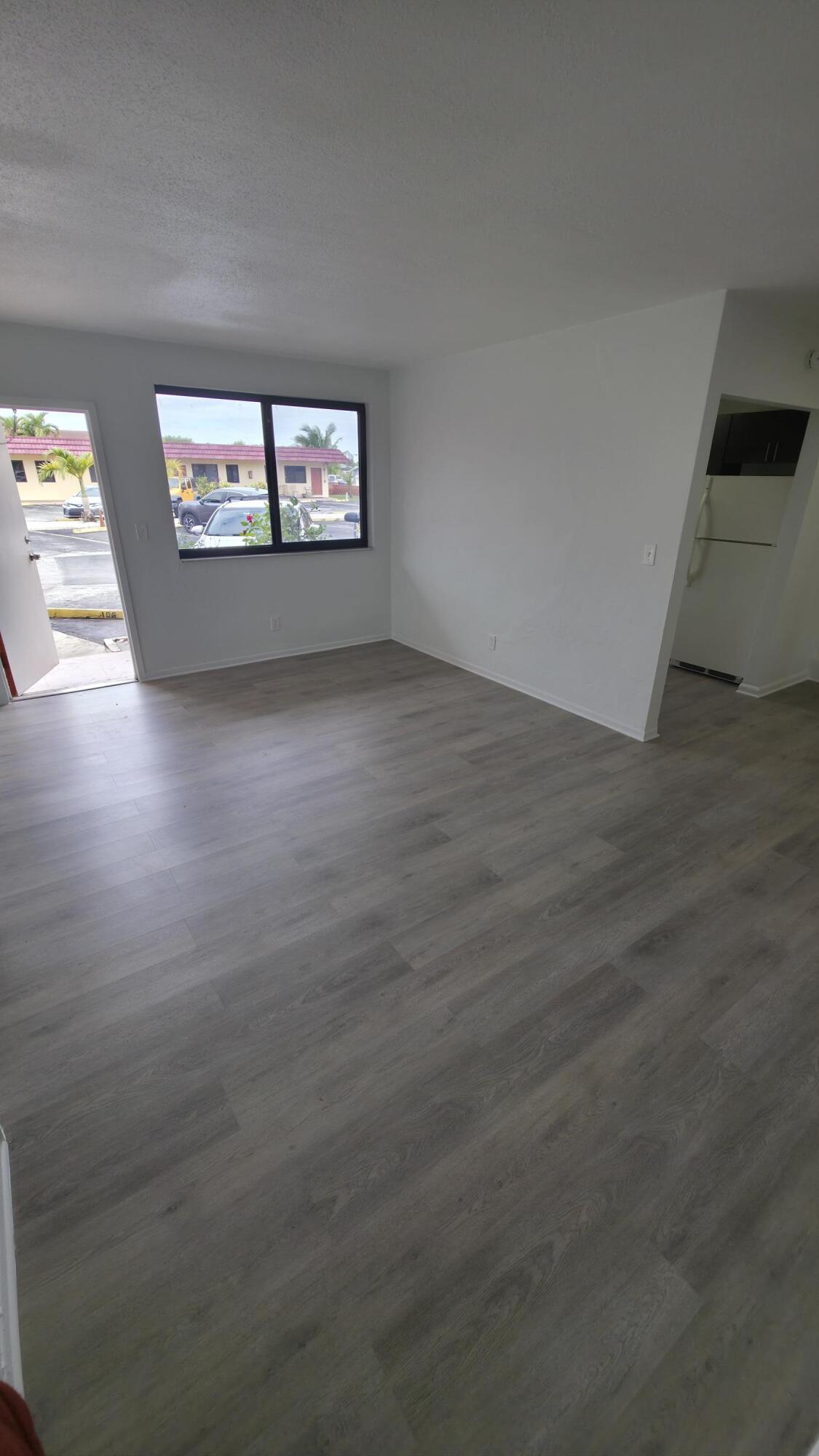 6024 SW 26th Street 103