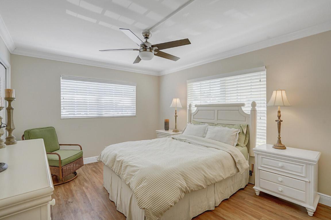 Atlantis Sherbrooke Villas East Condo - Residential