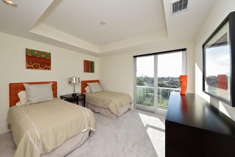 OCEAN PLACE VILLAS CONDO - Residential