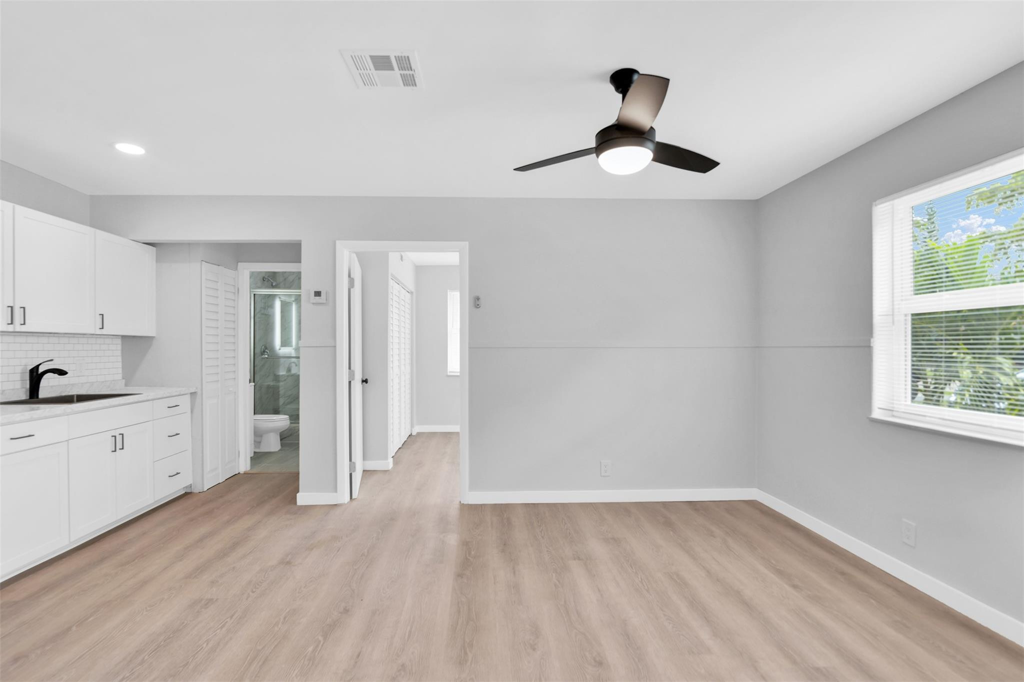 The 1841 - Residential Lease