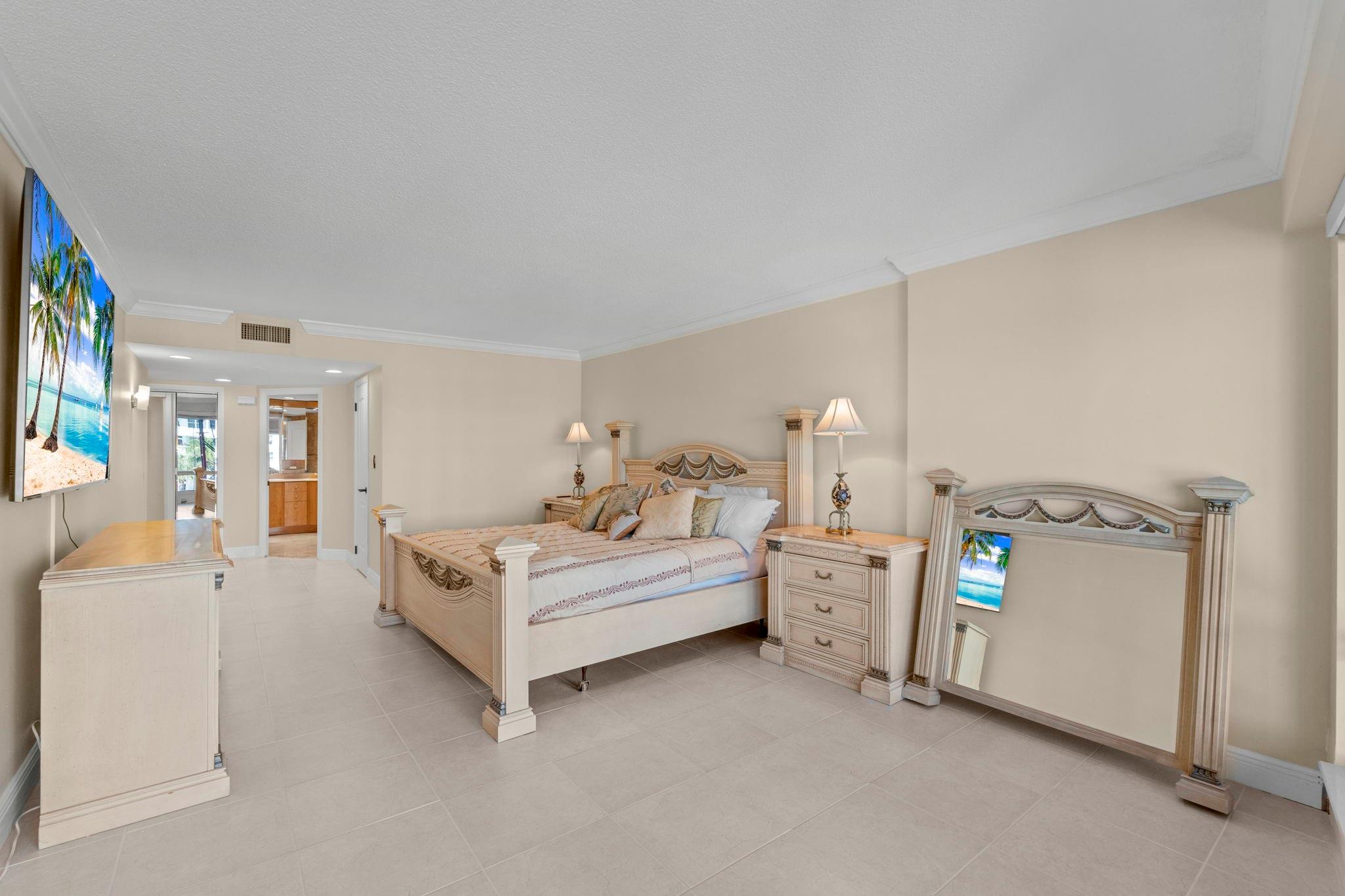 GALLEON - Residential