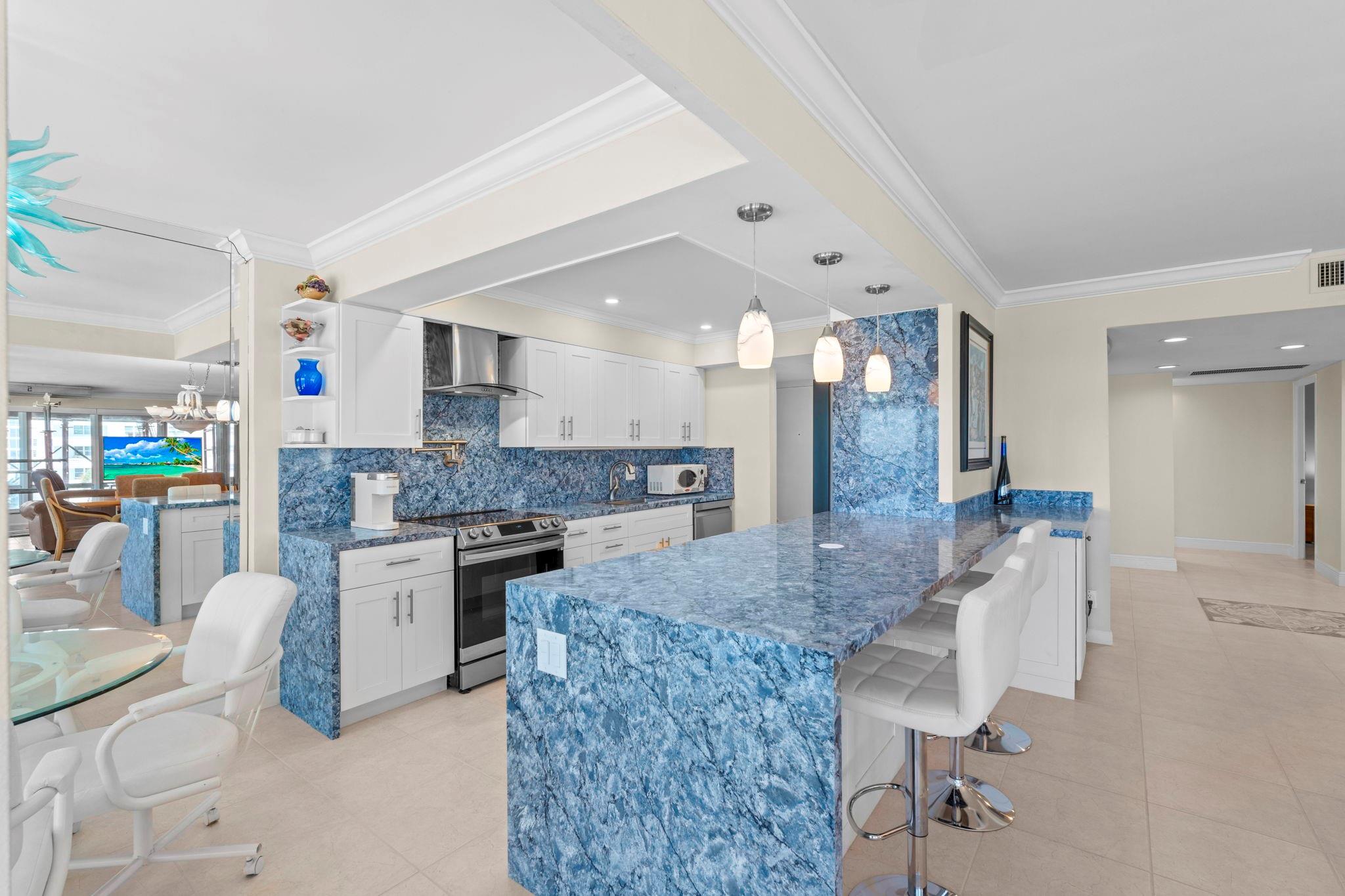 GALLEON - Residential