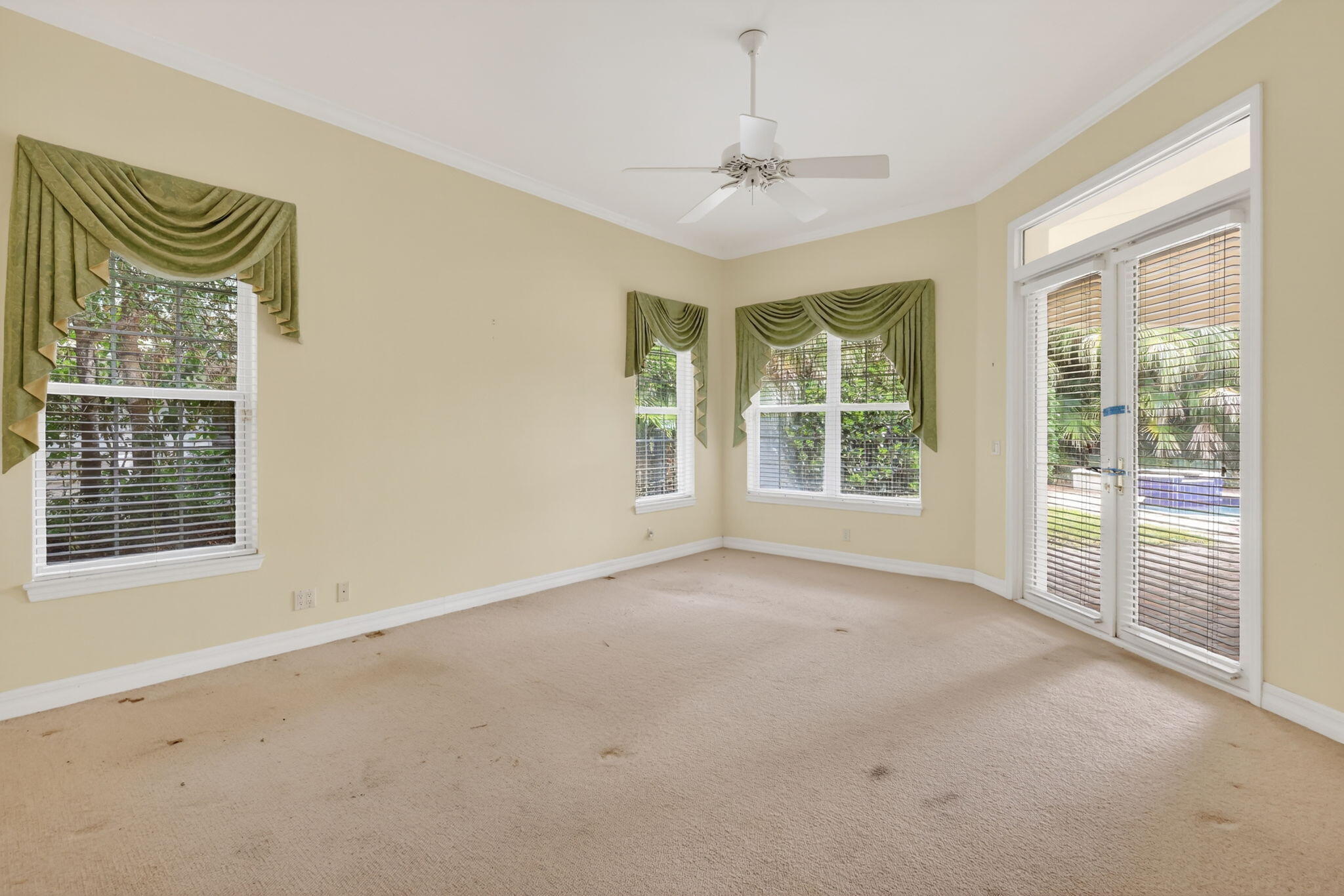 WILLOUGHBY - Residential