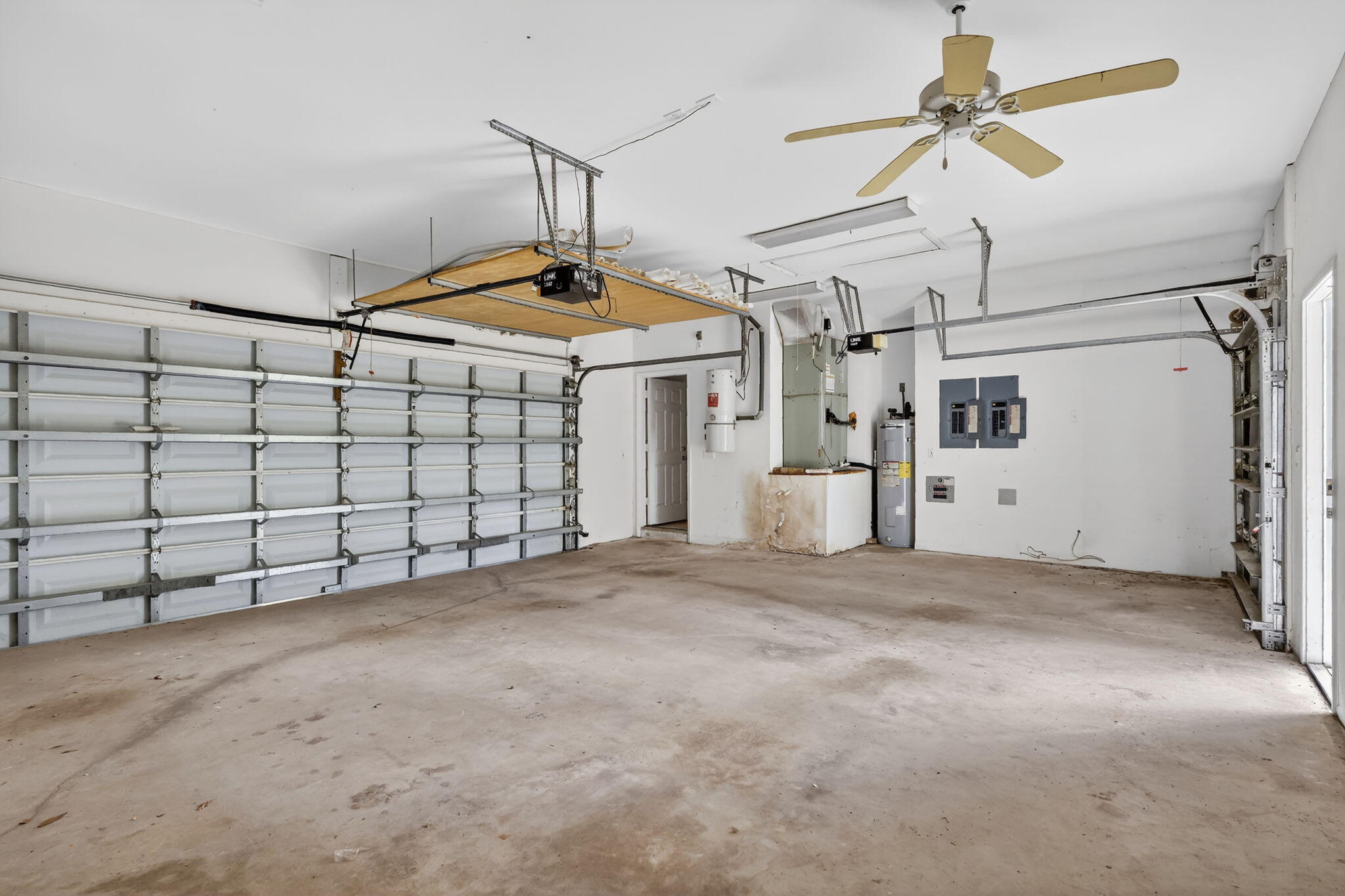 WILLOUGHBY - Residential