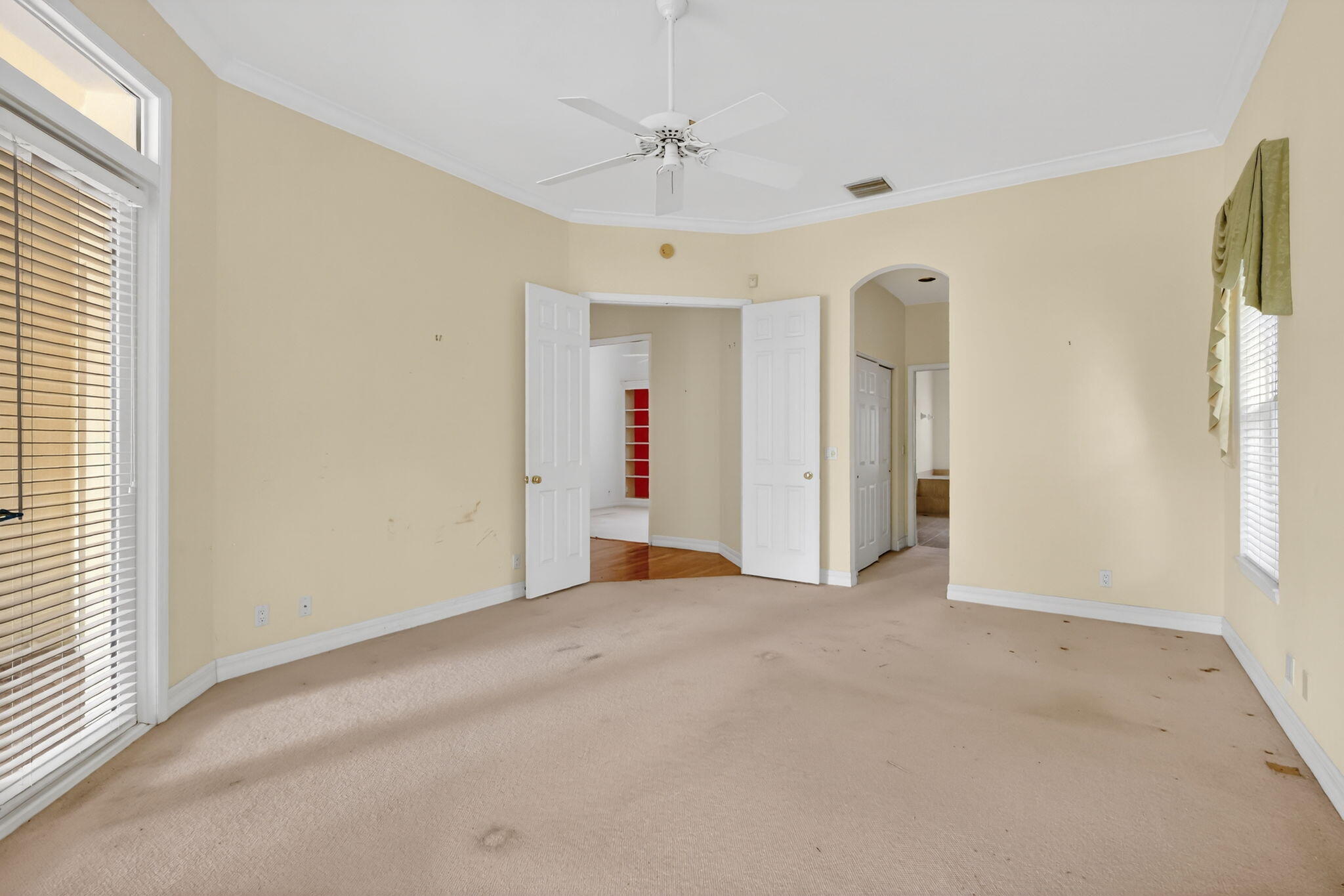 WILLOUGHBY - Residential