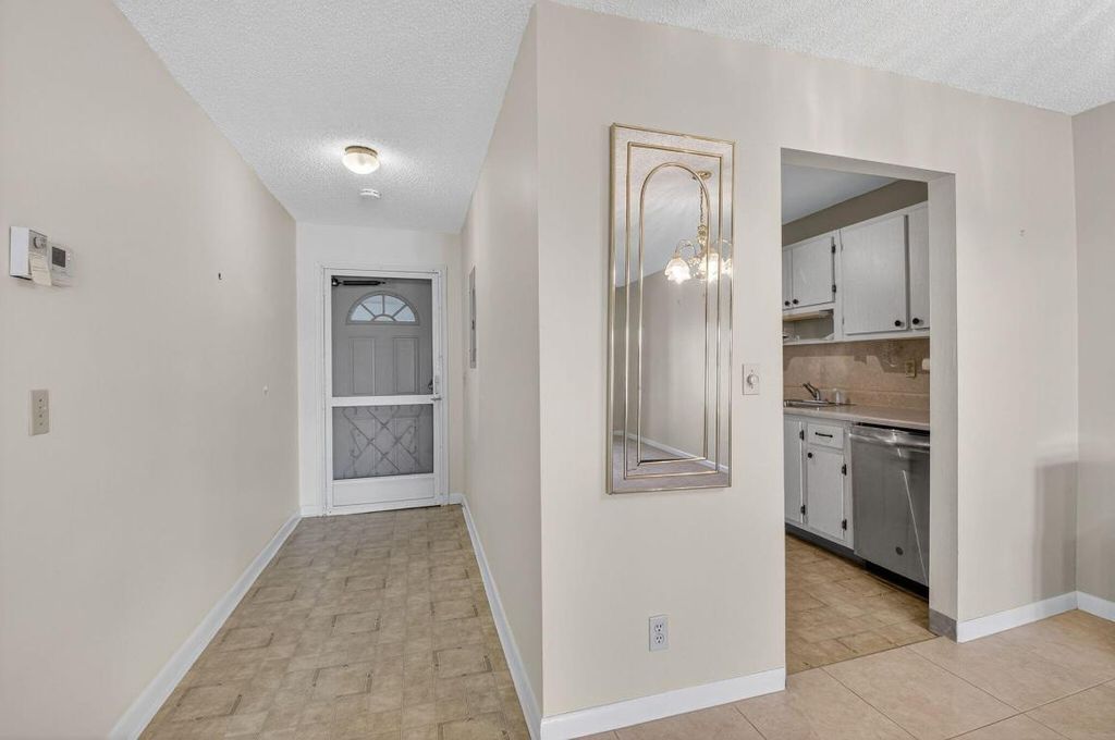 Photo of 100 Leisure Lake Circle #102, Boynton Beach, FL 33426 (MLS # R11141518)