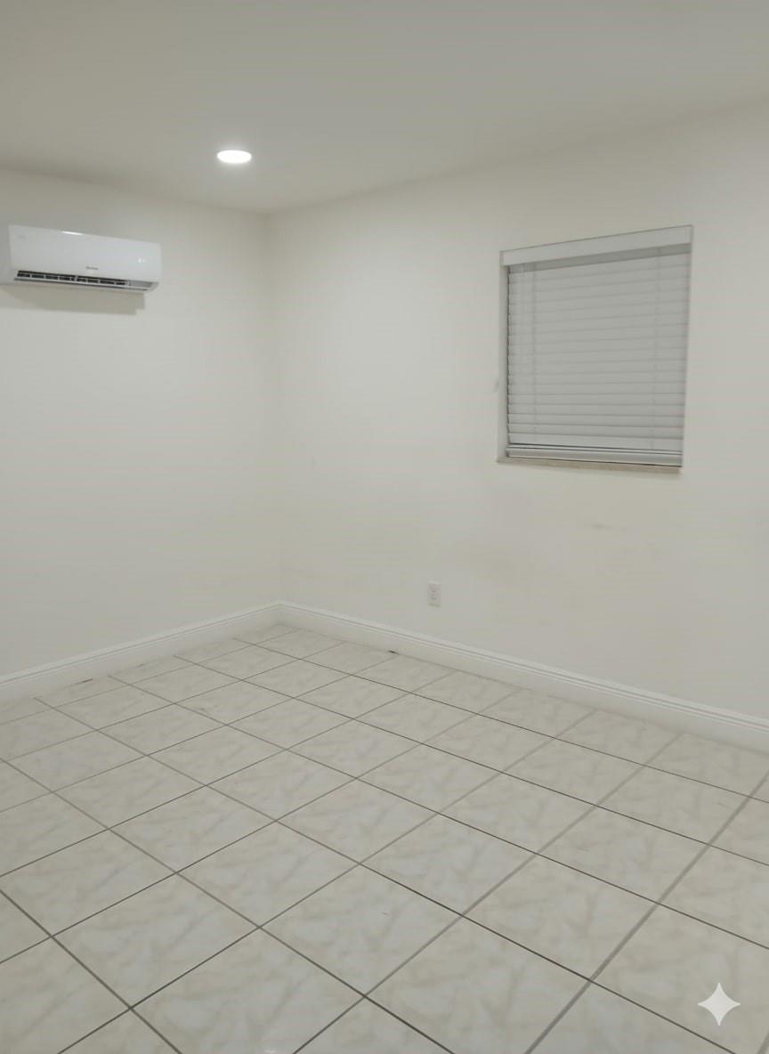CAROL CITY 1ST ADDN - Residential Lease