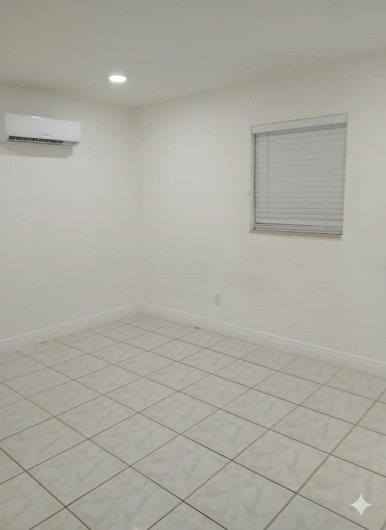 CAROL CITY 1ST ADDN - Residential Lease