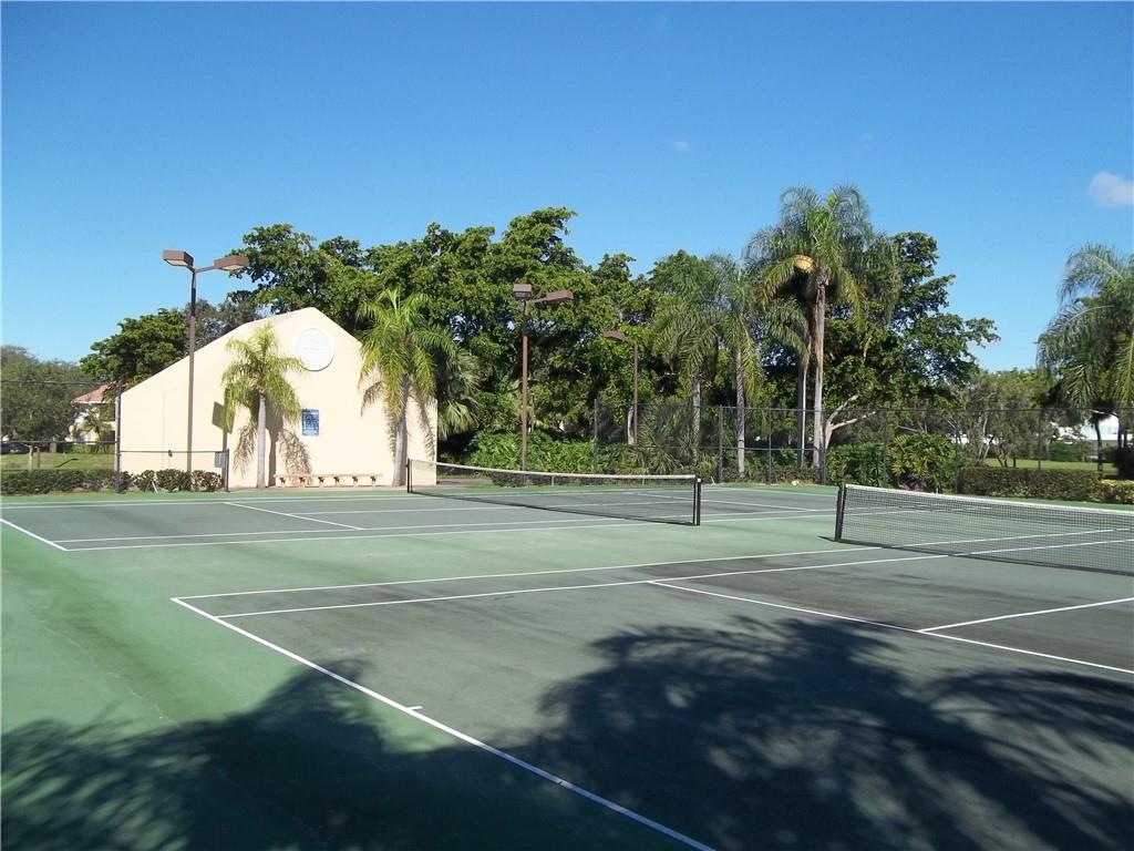 Coco Parc Condo - Residential Lease