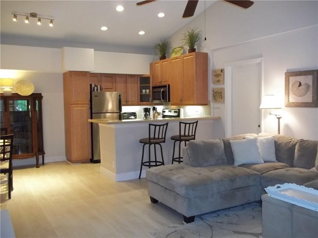 Coco Parc Condo - Residential Lease