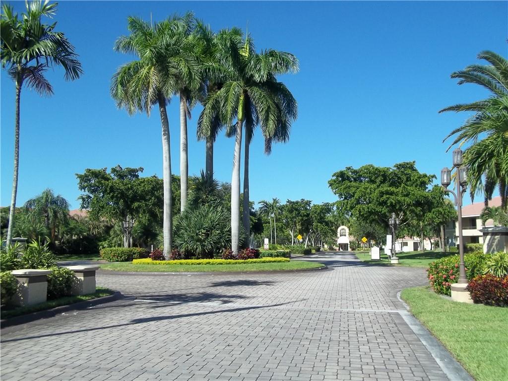 Coco Parc Condo - Residential Lease