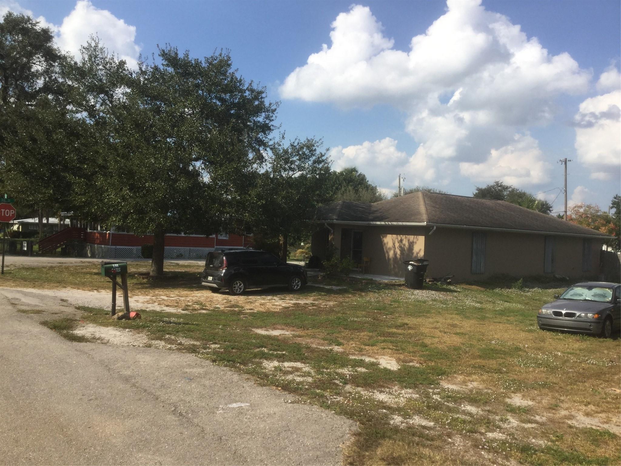 Moore Haven - Residential