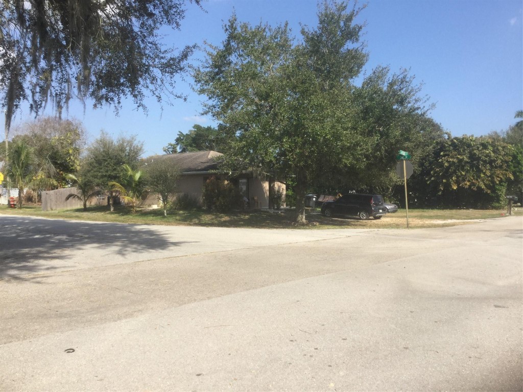 Moore Haven - Residential