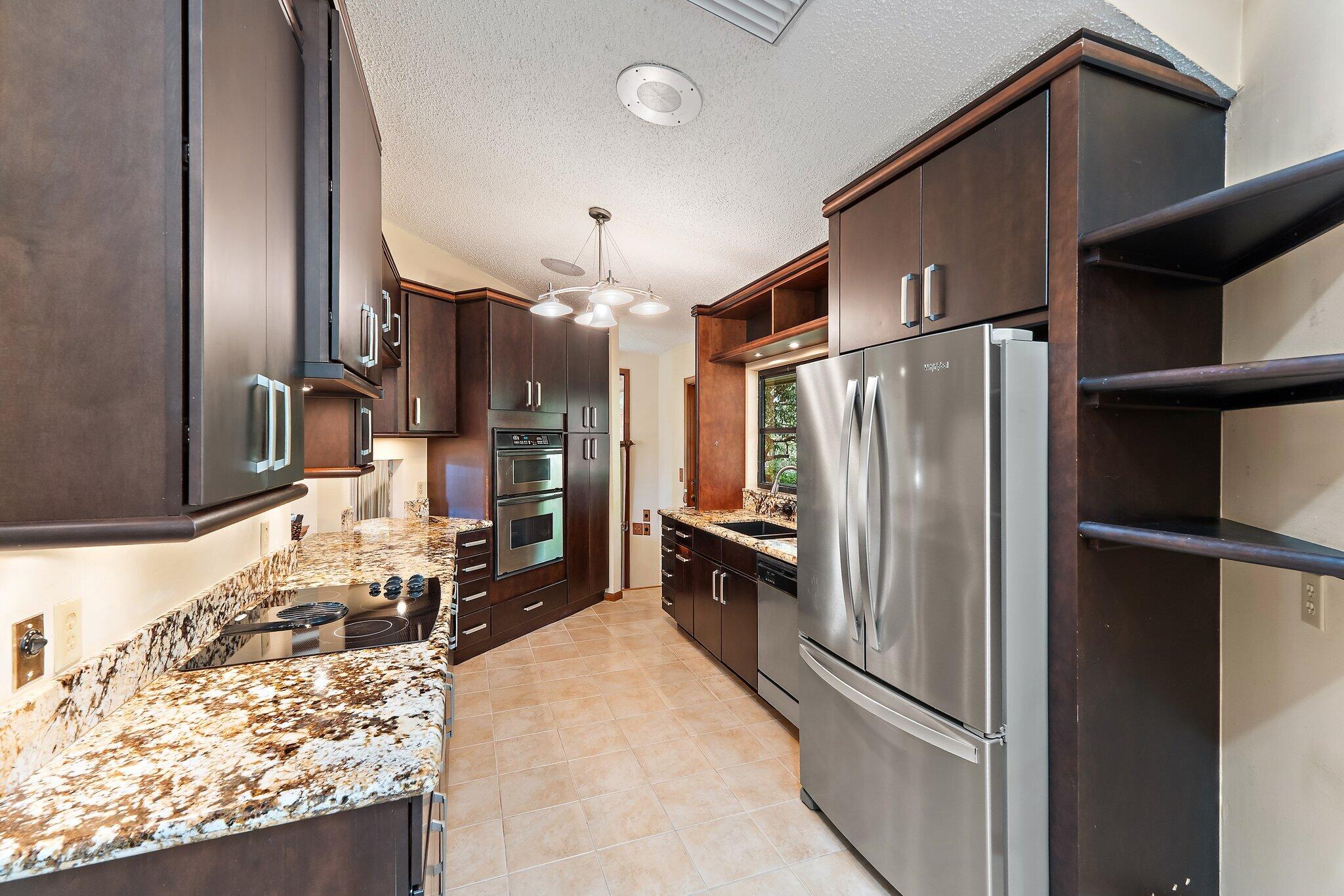 FERNWOOD CREEK - Residential