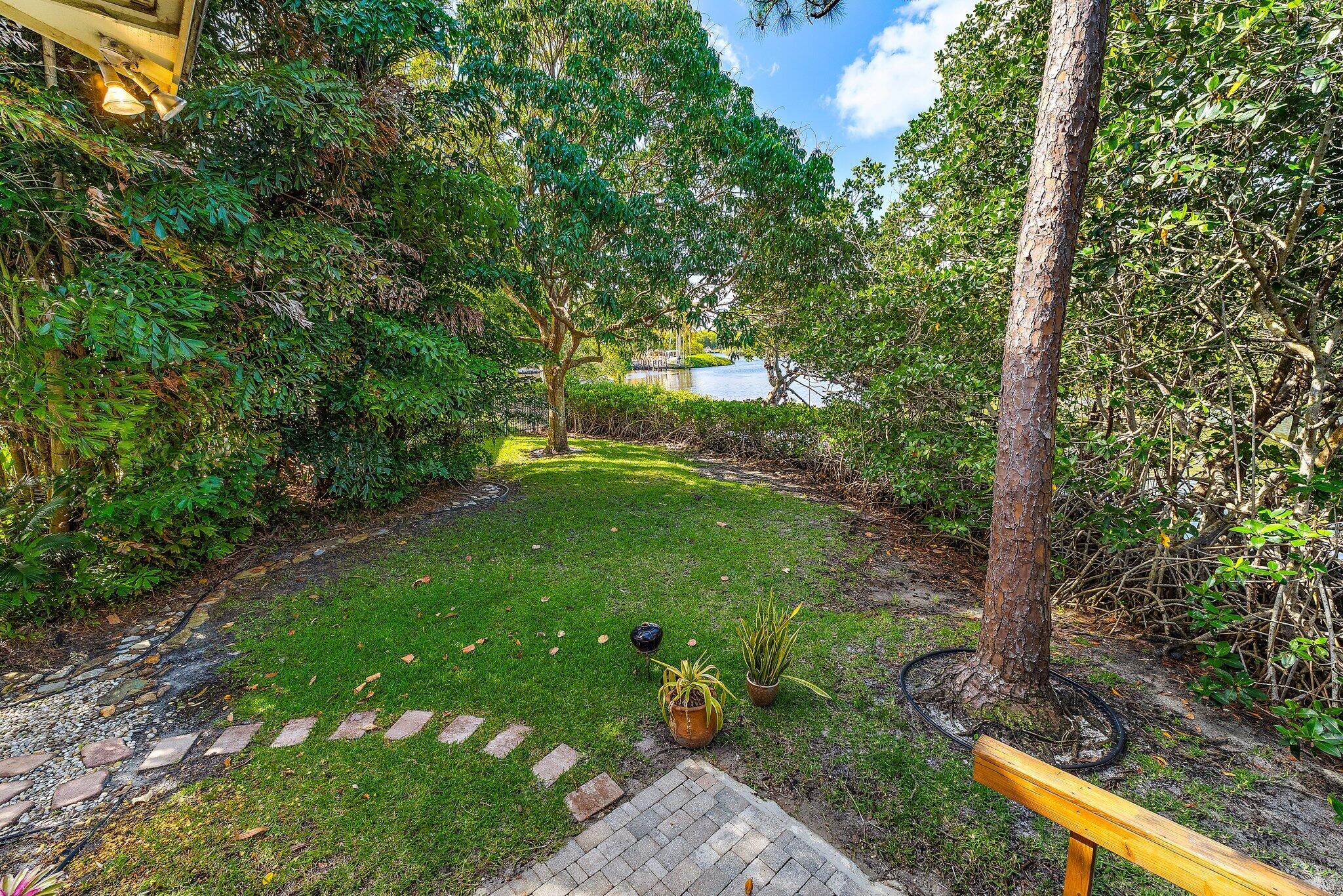 FERNWOOD CREEK - Residential