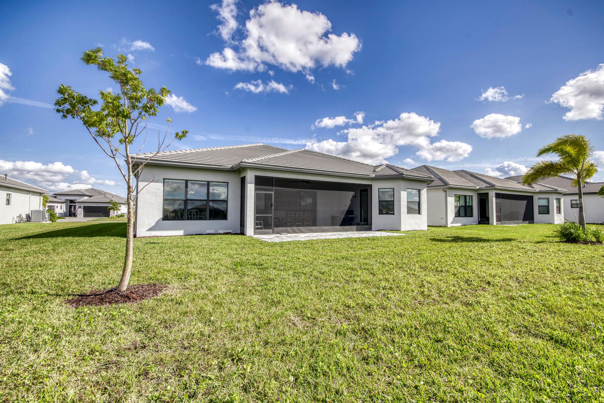 Riverland - Valencia Walk - Residential