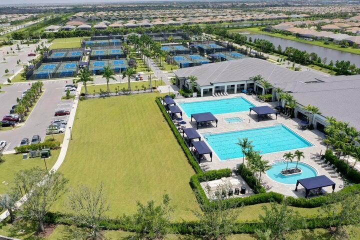 Riverland - Valencia Walk - Residential