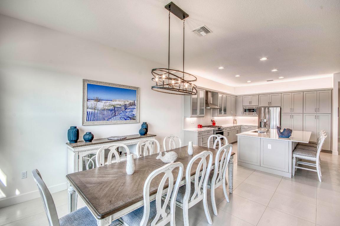 Riverland - Valencia Walk - Residential