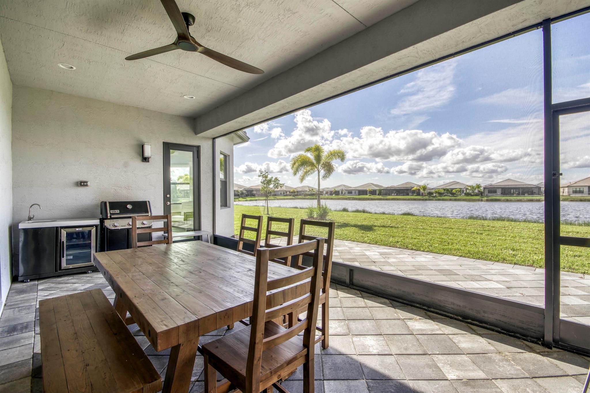 Riverland - Valencia Walk - Residential