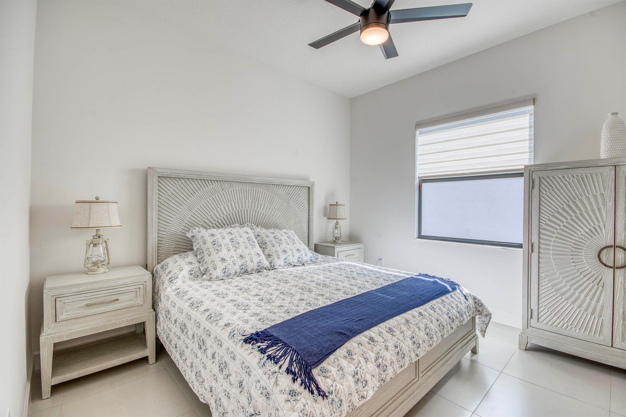 Riverland - Valencia Walk - Residential