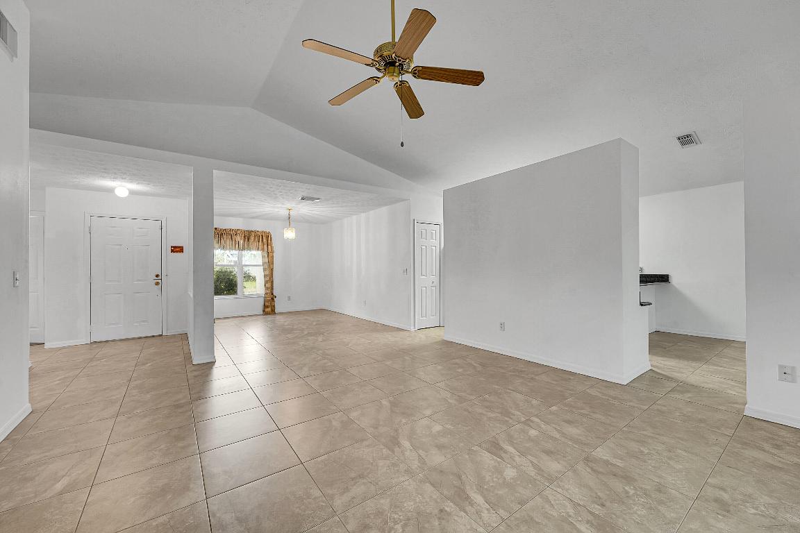 SPANISH LAKES FAIRWAYS NE PHASE - Residential