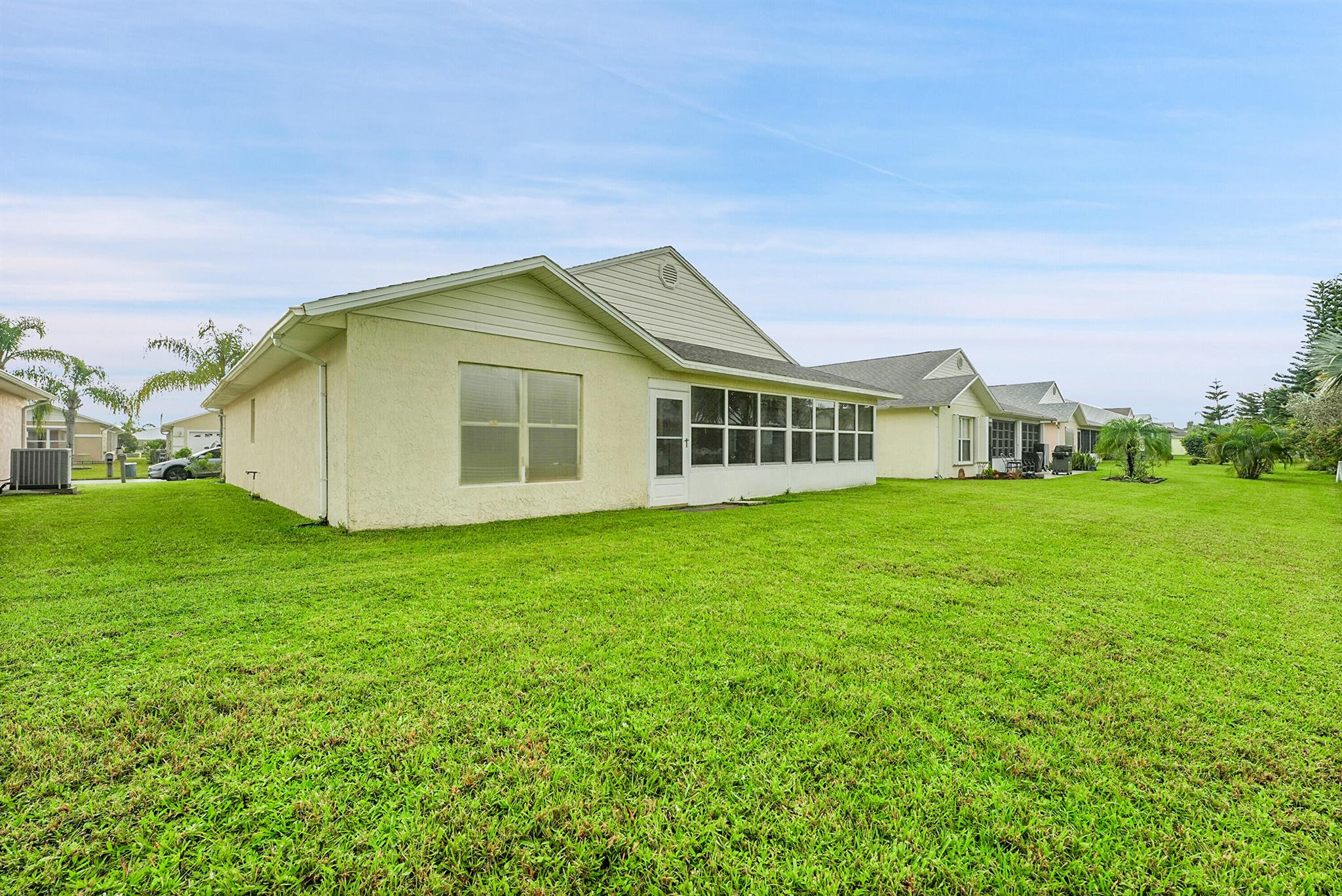 SPANISH LAKES FAIRWAYS NE - Residential