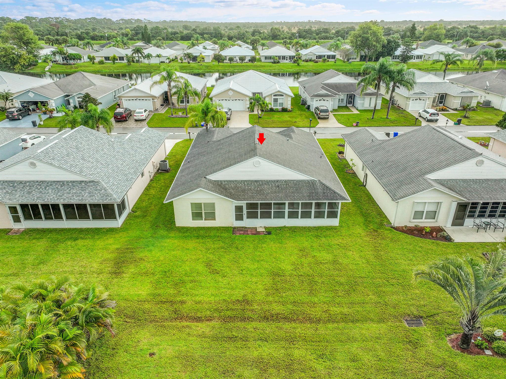 SPANISH LAKES FAIRWAYS NE - Residential