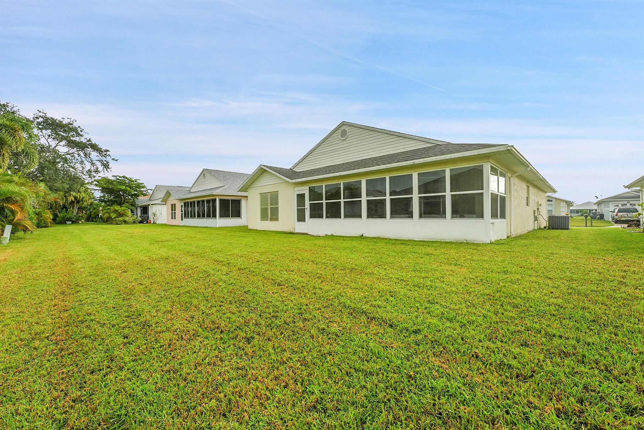 SPANISH LAKES FAIRWAYS NE - Residential