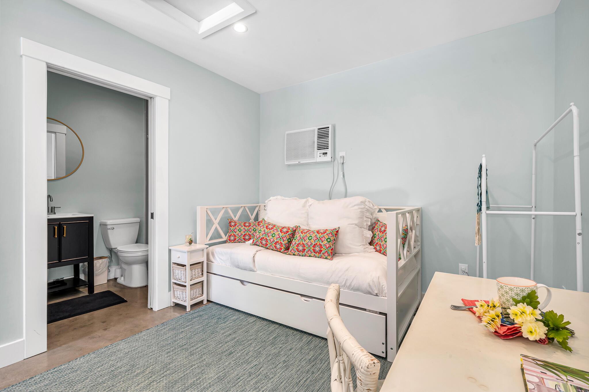 GRANDVIEW HEIGHTS - Residential