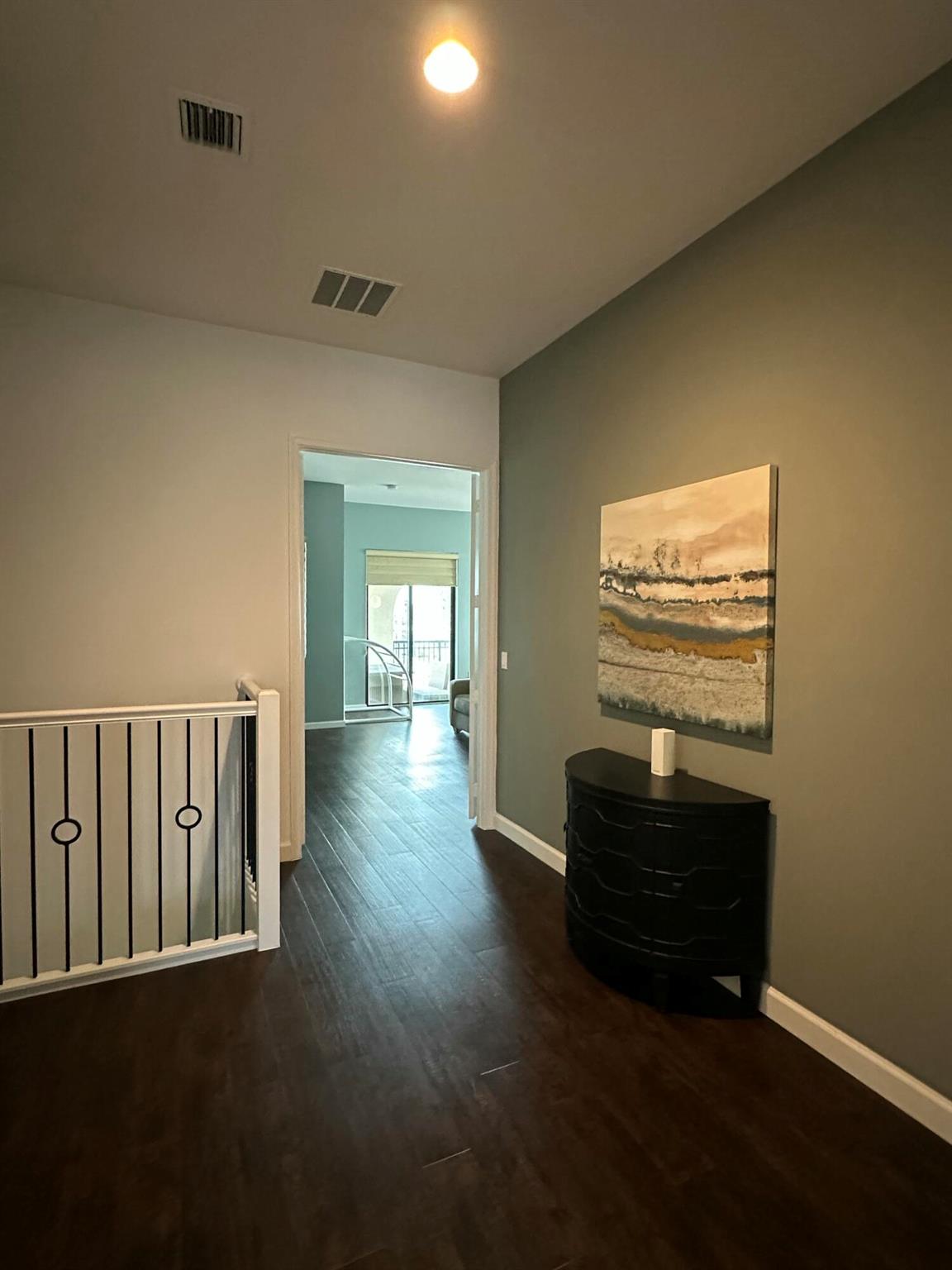 SAWGRASS LAKES - Residential
