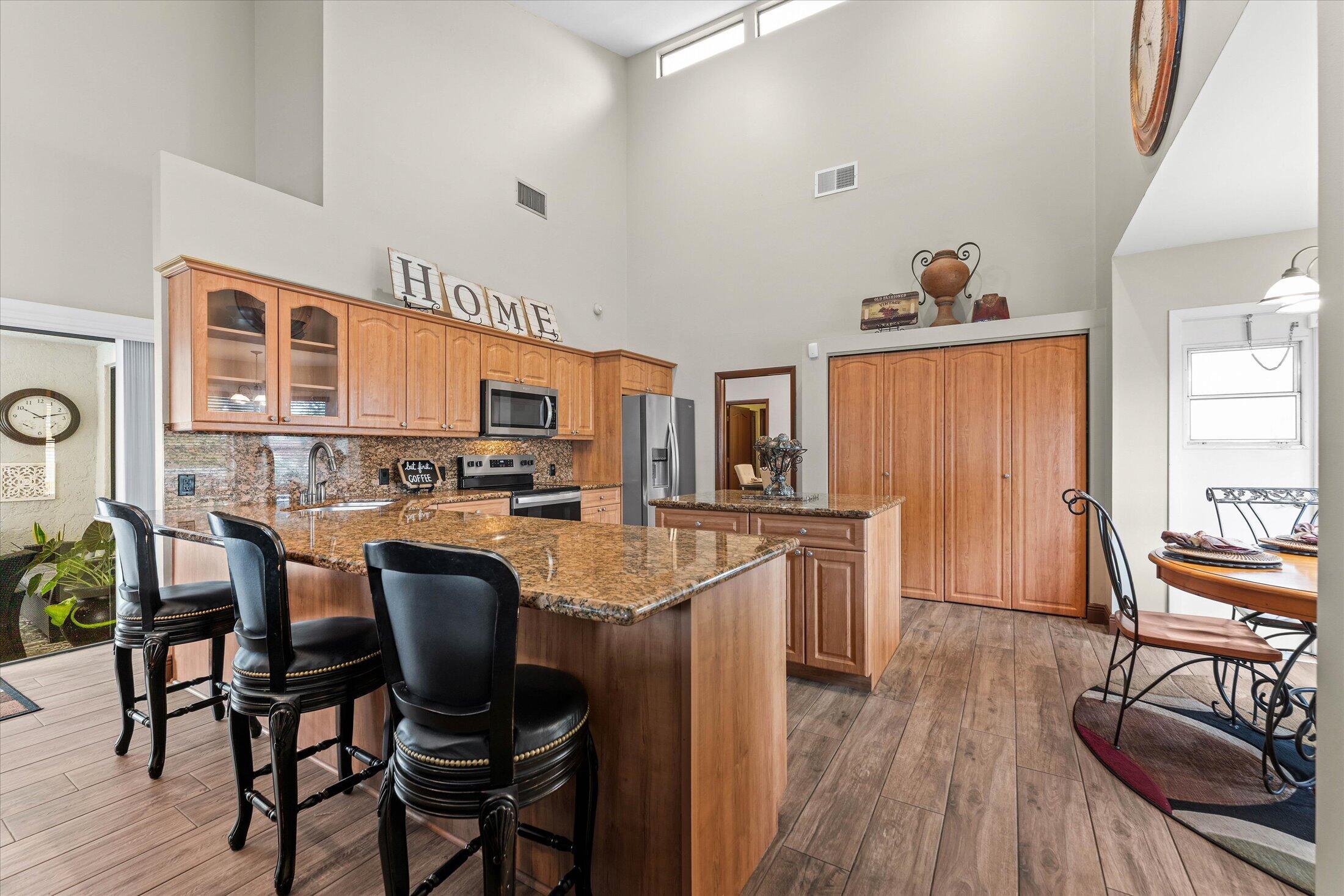 CYPRESS GLEN - Residential