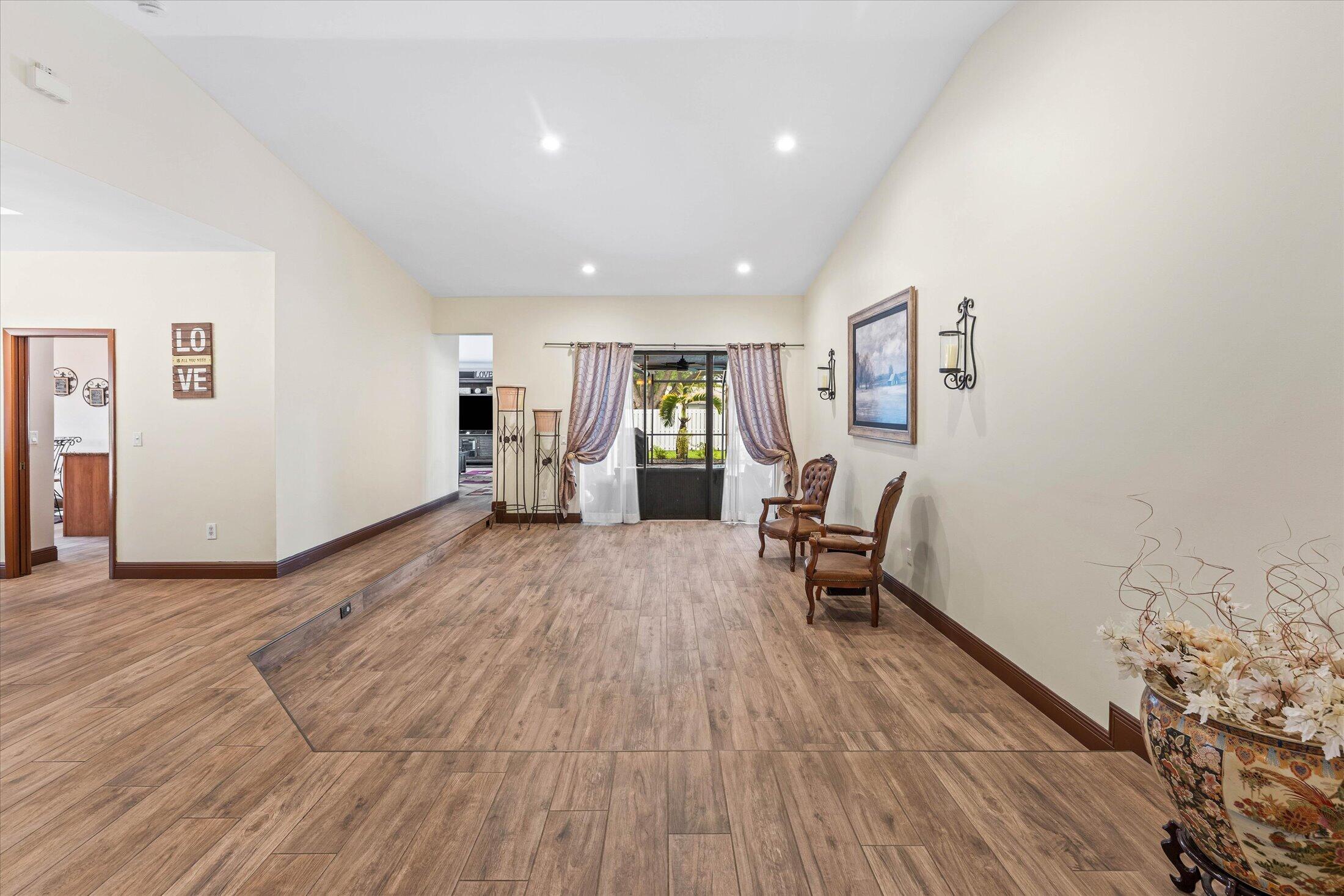 CYPRESS GLEN - Residential