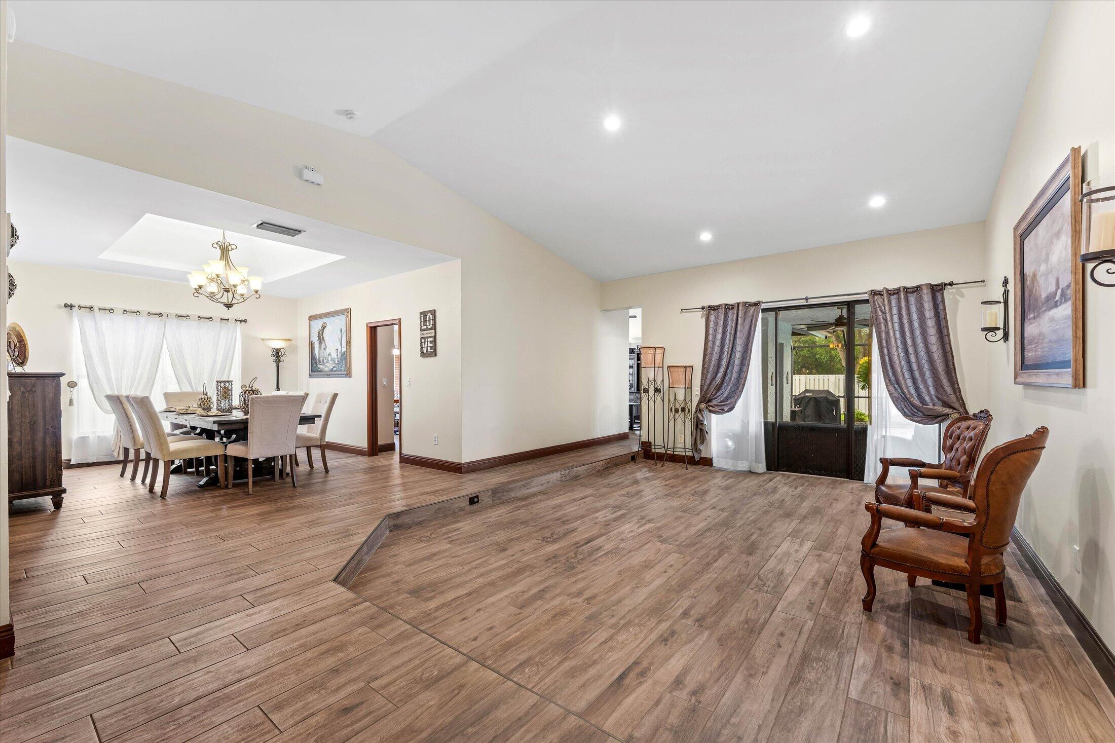 CYPRESS GLEN - Residential