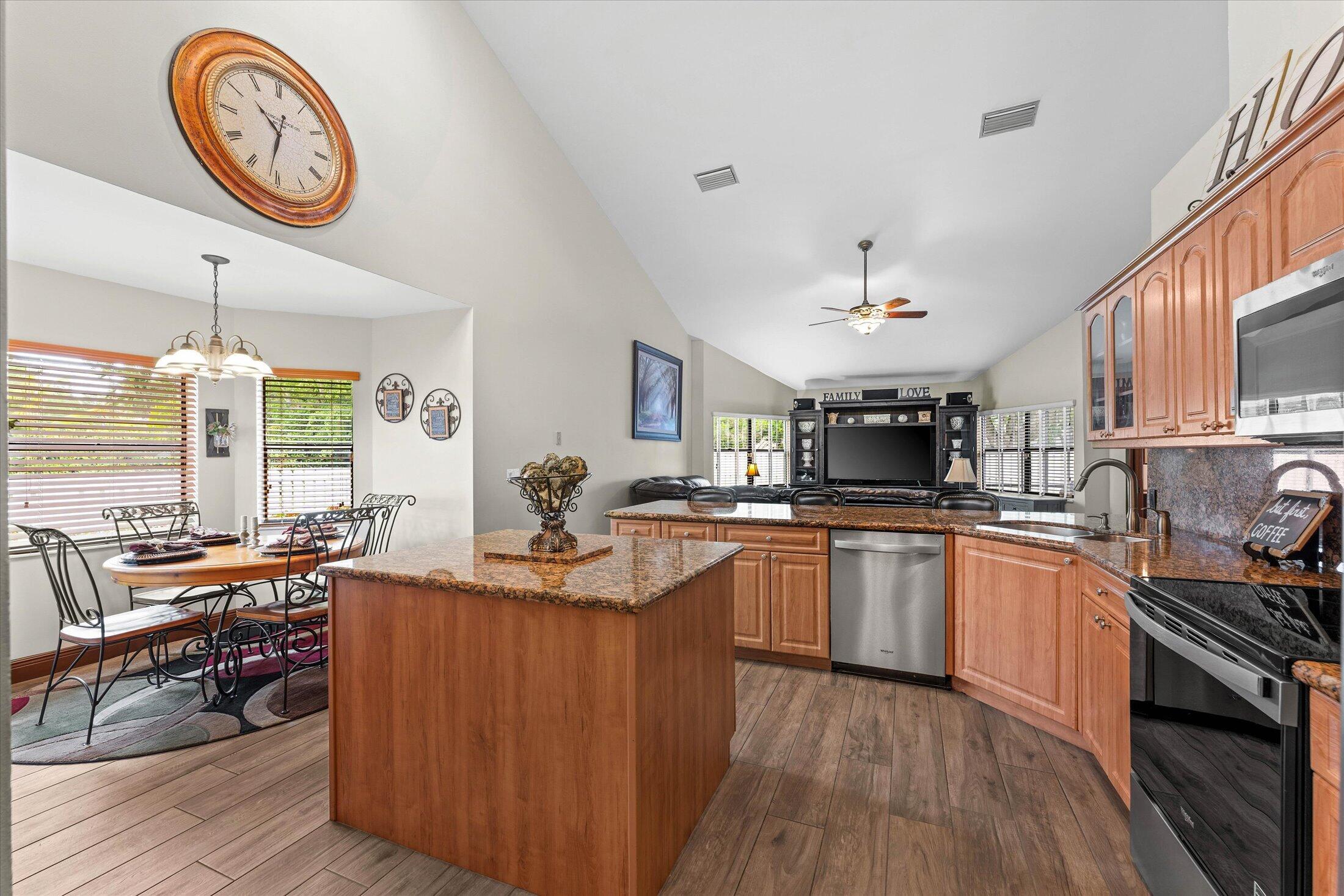 CYPRESS GLEN - Residential