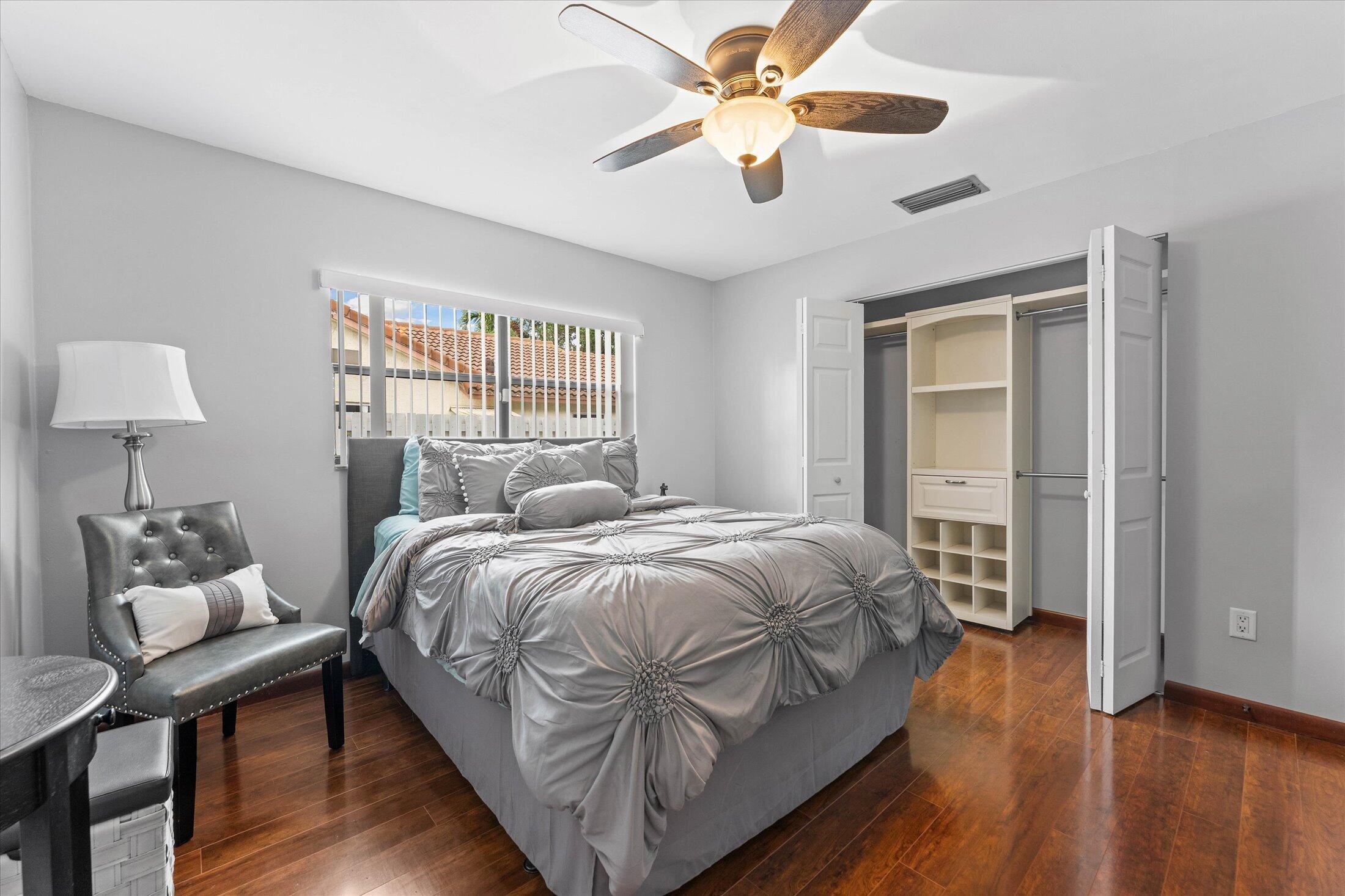 CYPRESS GLEN - Residential