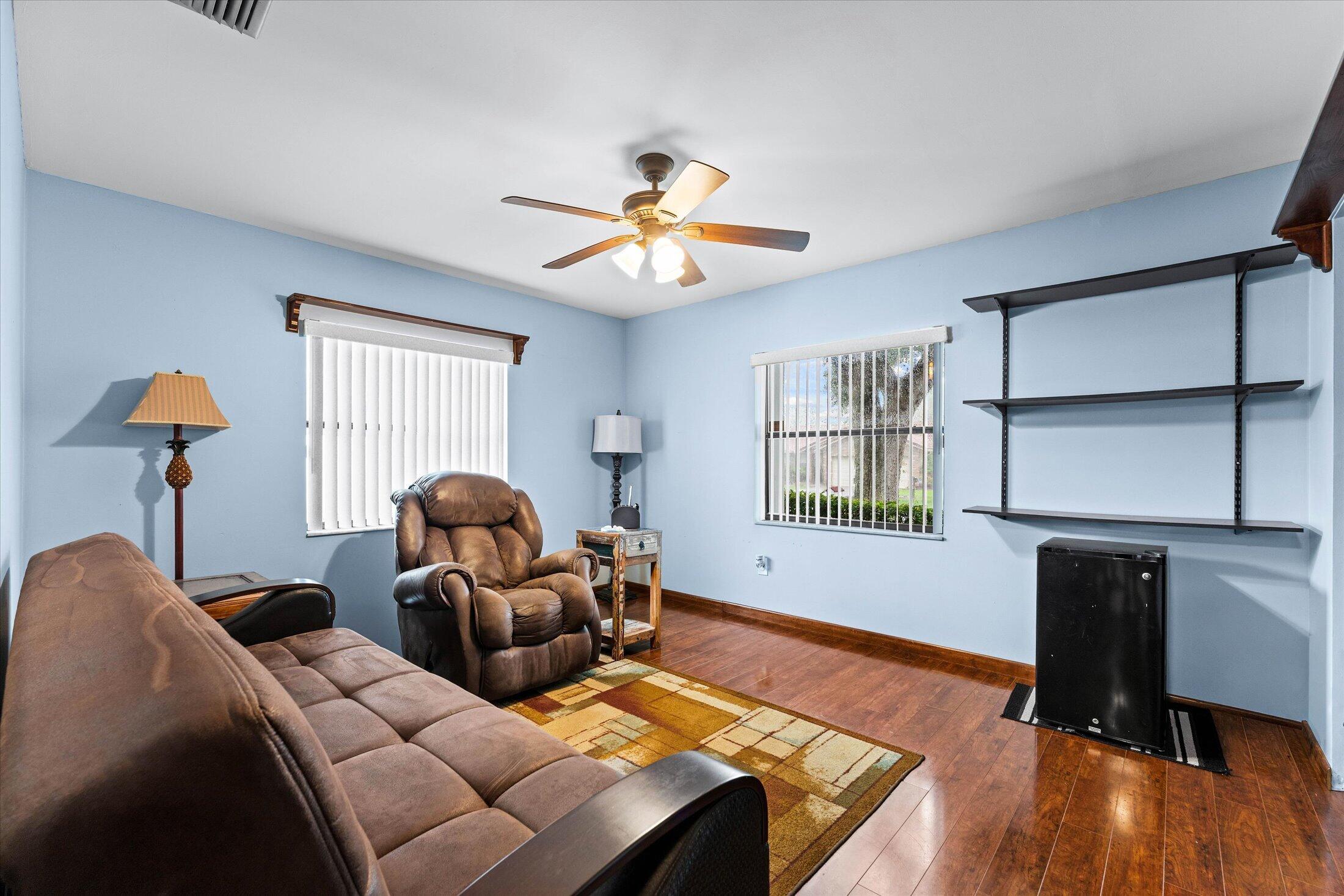 CYPRESS GLEN - Residential