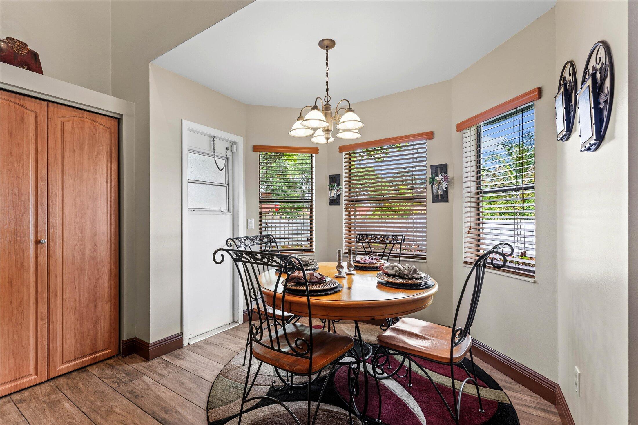 CYPRESS GLEN - Residential