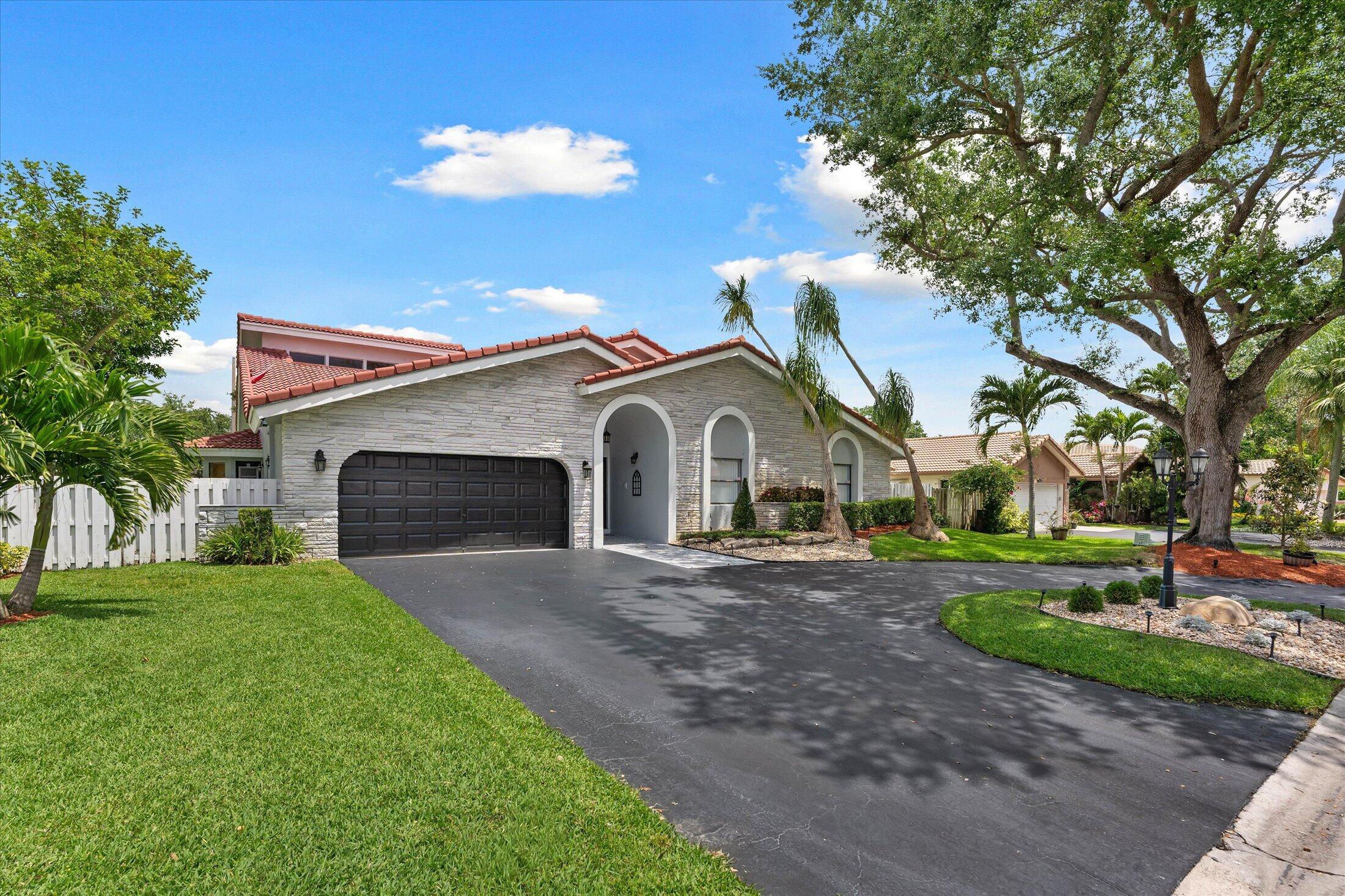 CYPRESS GLEN - Residential