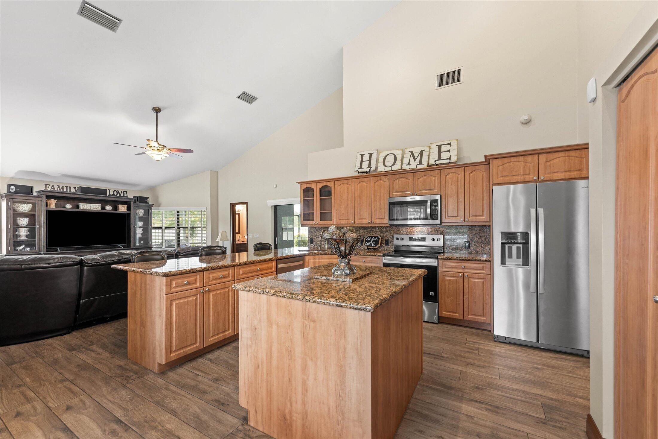 CYPRESS GLEN - Residential