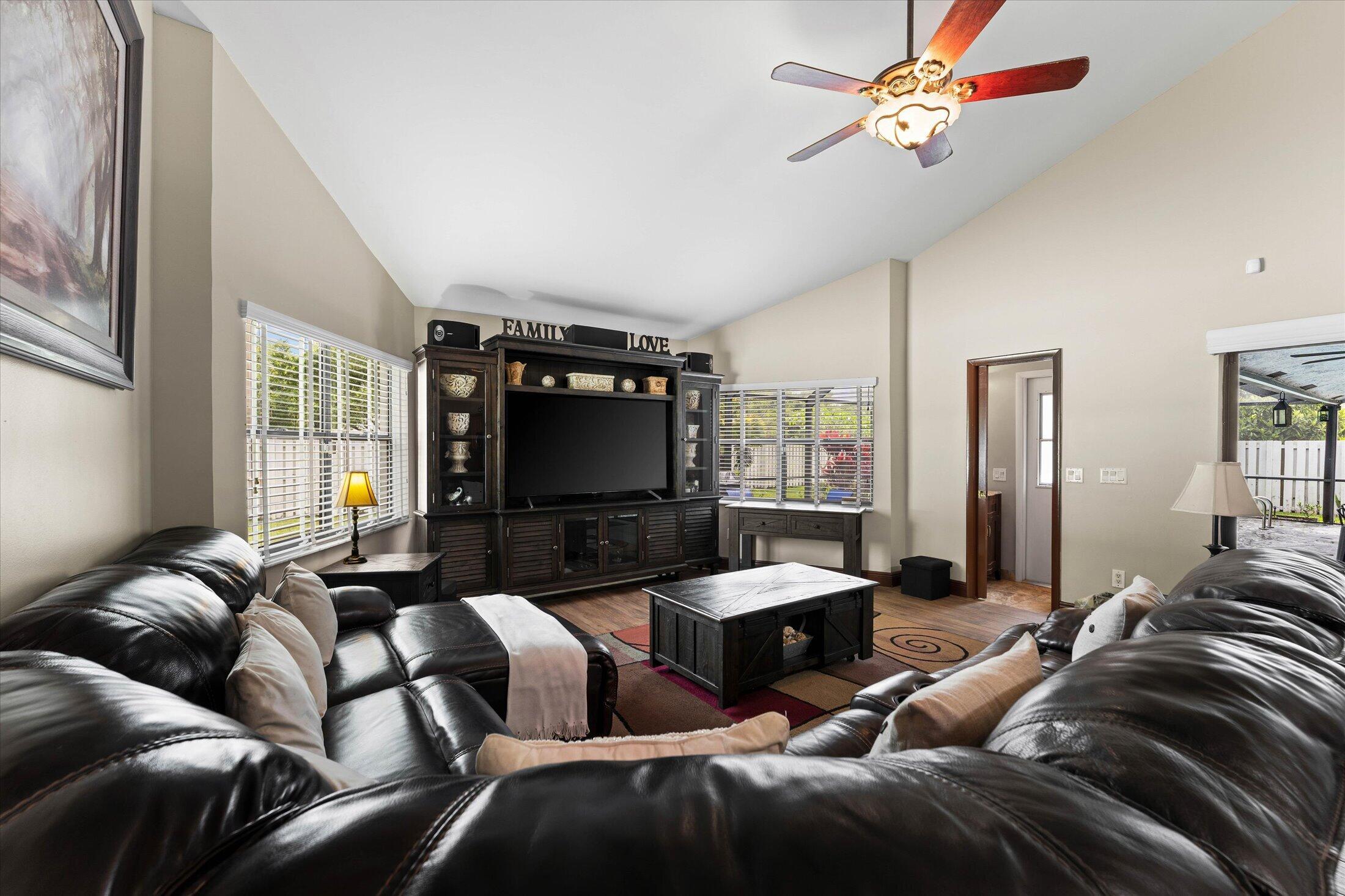 CYPRESS GLEN - Residential