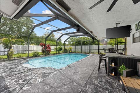 Tiny photo for 11099 NW 1st Court, Coral Springs, FL 33071 (MLS # B26017437)